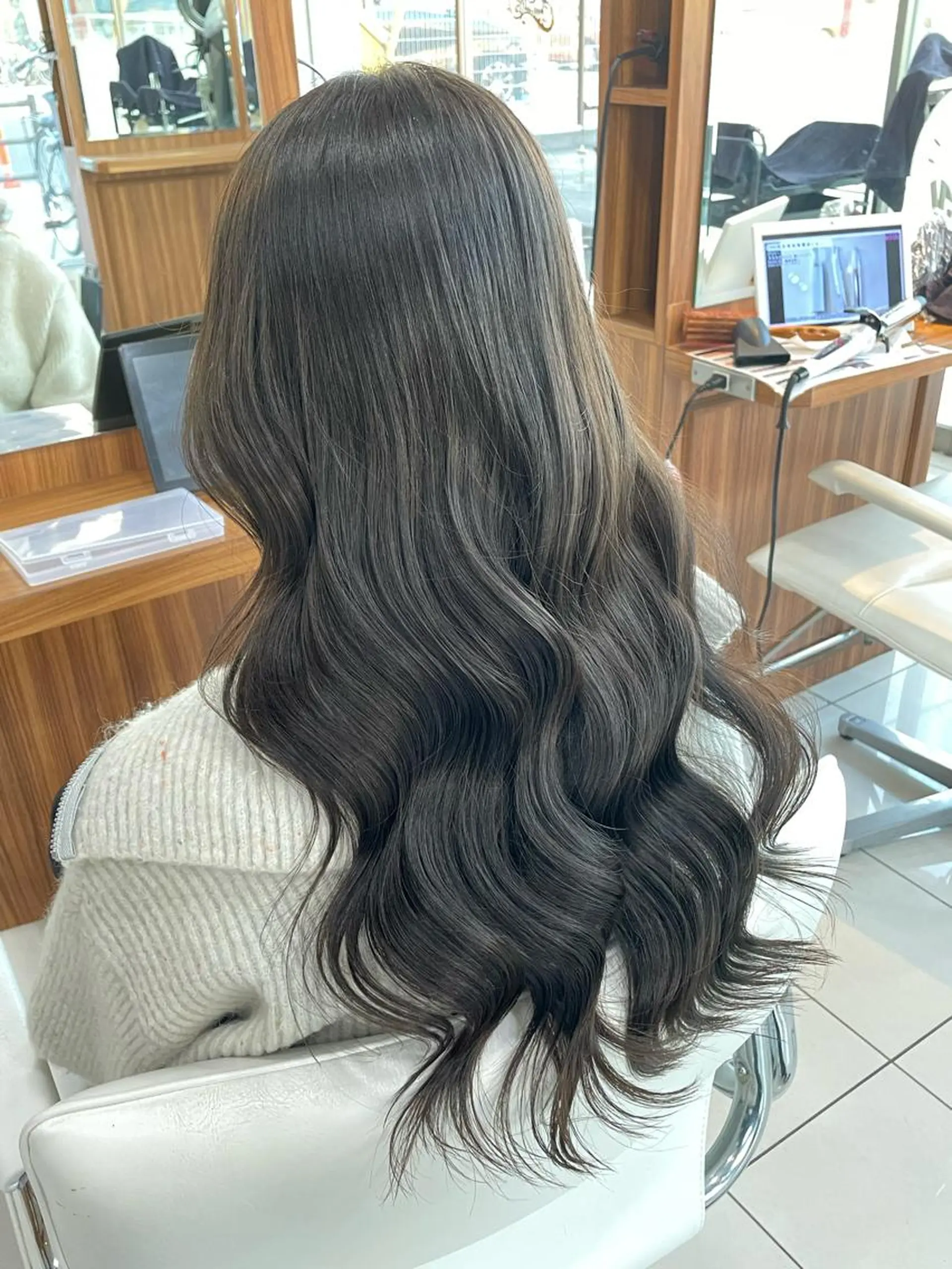 ロング カラー アッシュ オレンジ ヘアカラー トリートメント share salon JAM 町田 center bldg【ジャム】所属・🤍🪄束間マツパ ゆうか💜のマツエク・マツパデザイン