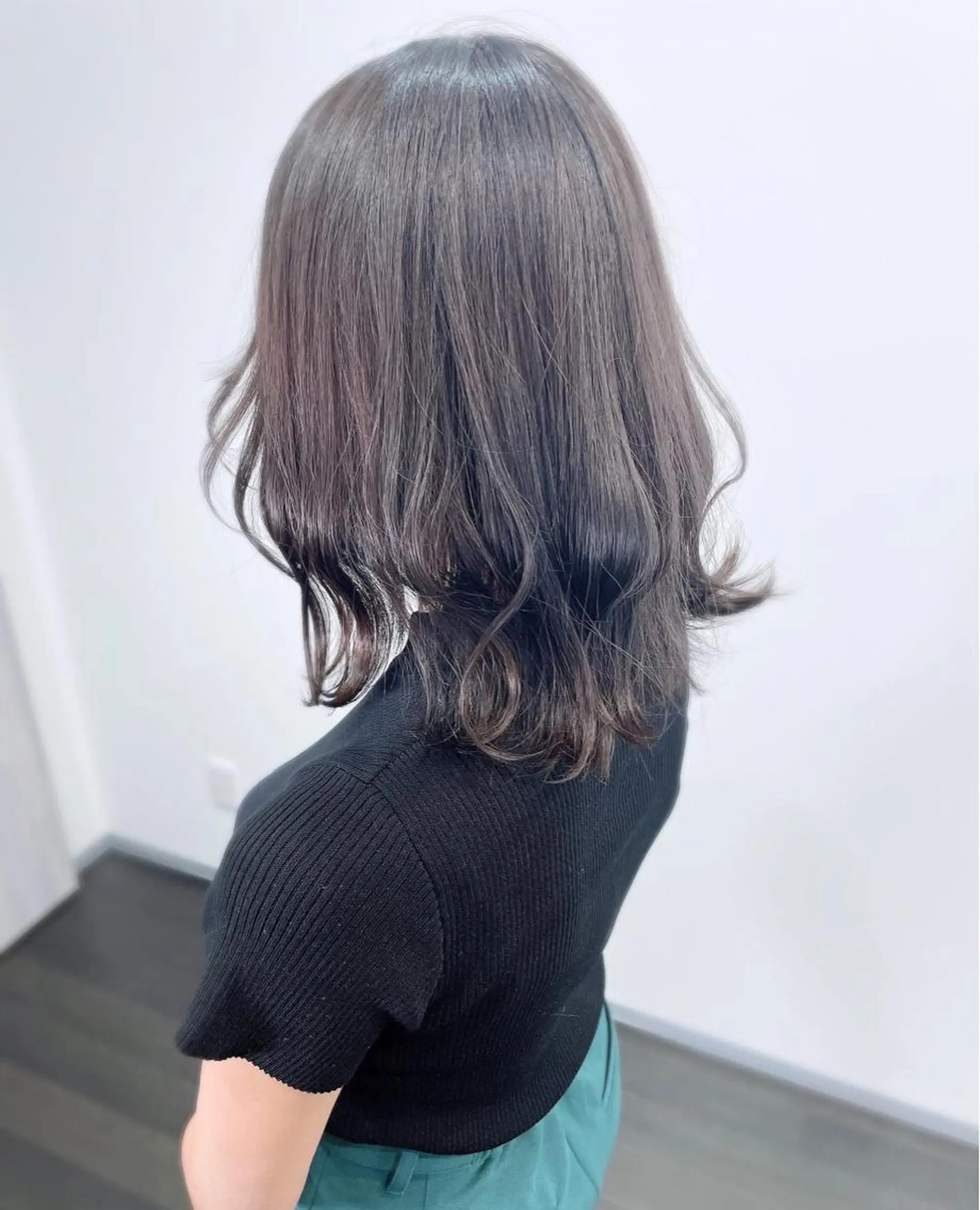 セミロング カラー ヘアカラー .6-ROGU-neon所属・柿本拓【全席完全個室 ログネオン】のヘアスタイル