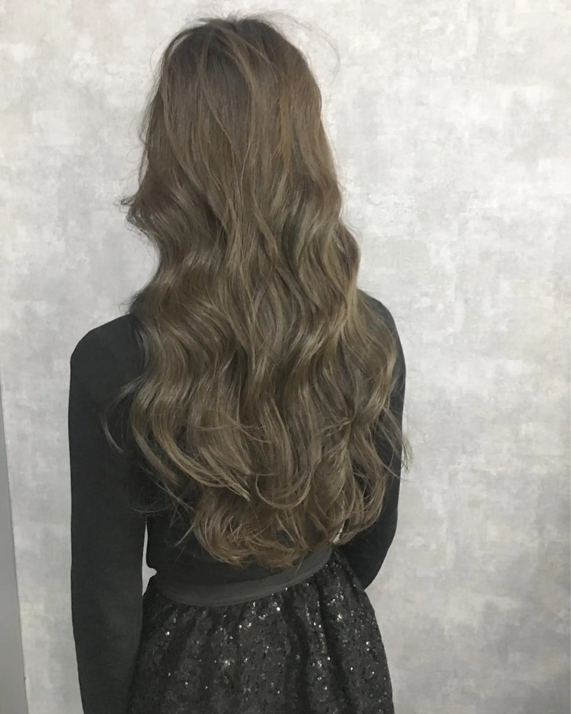 ロング カラー グレージュ レイヤーカット BLend 渋谷のヘアスタイル