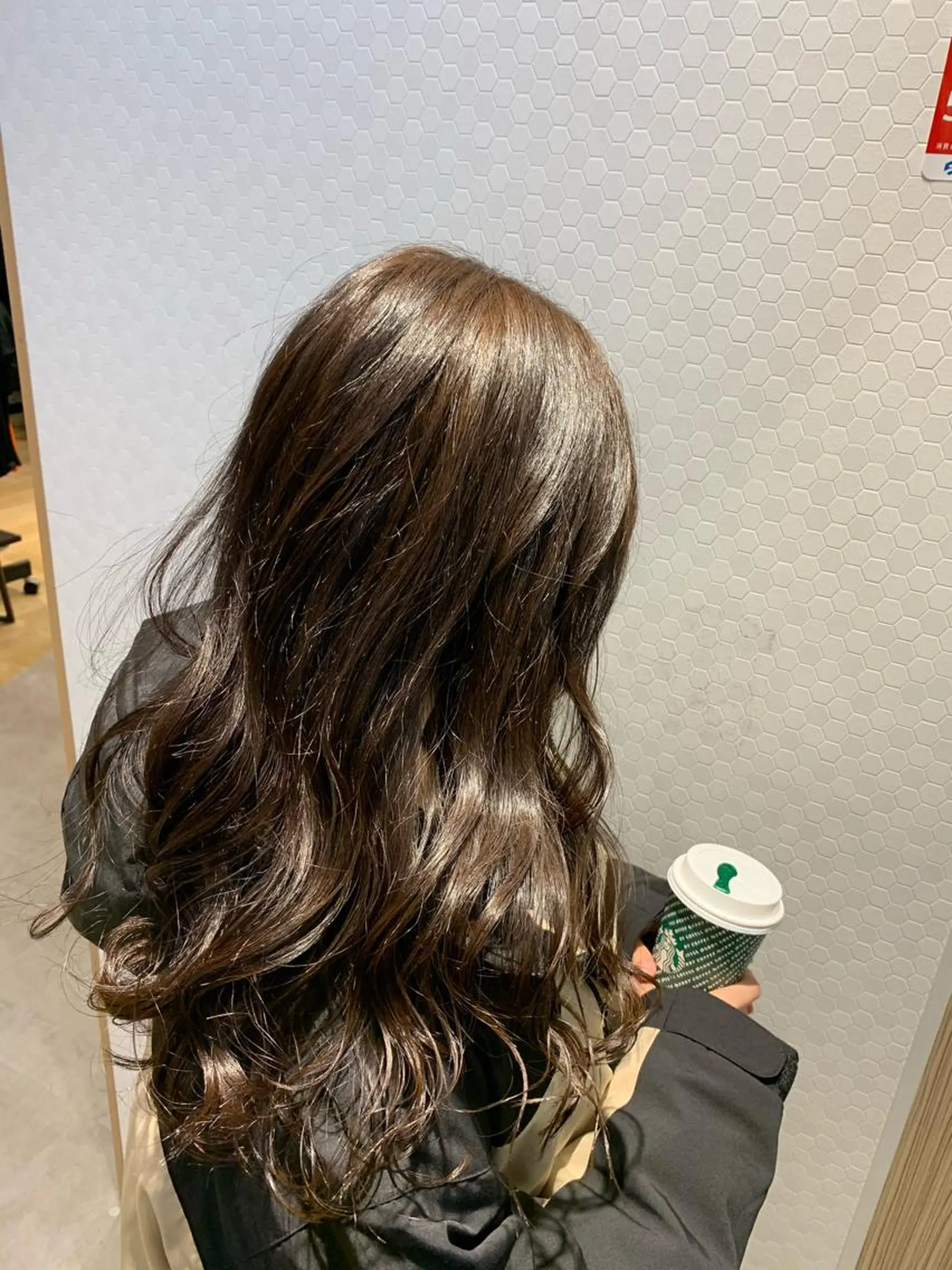 ロング カラー 大橋 一智のヘアスタイル