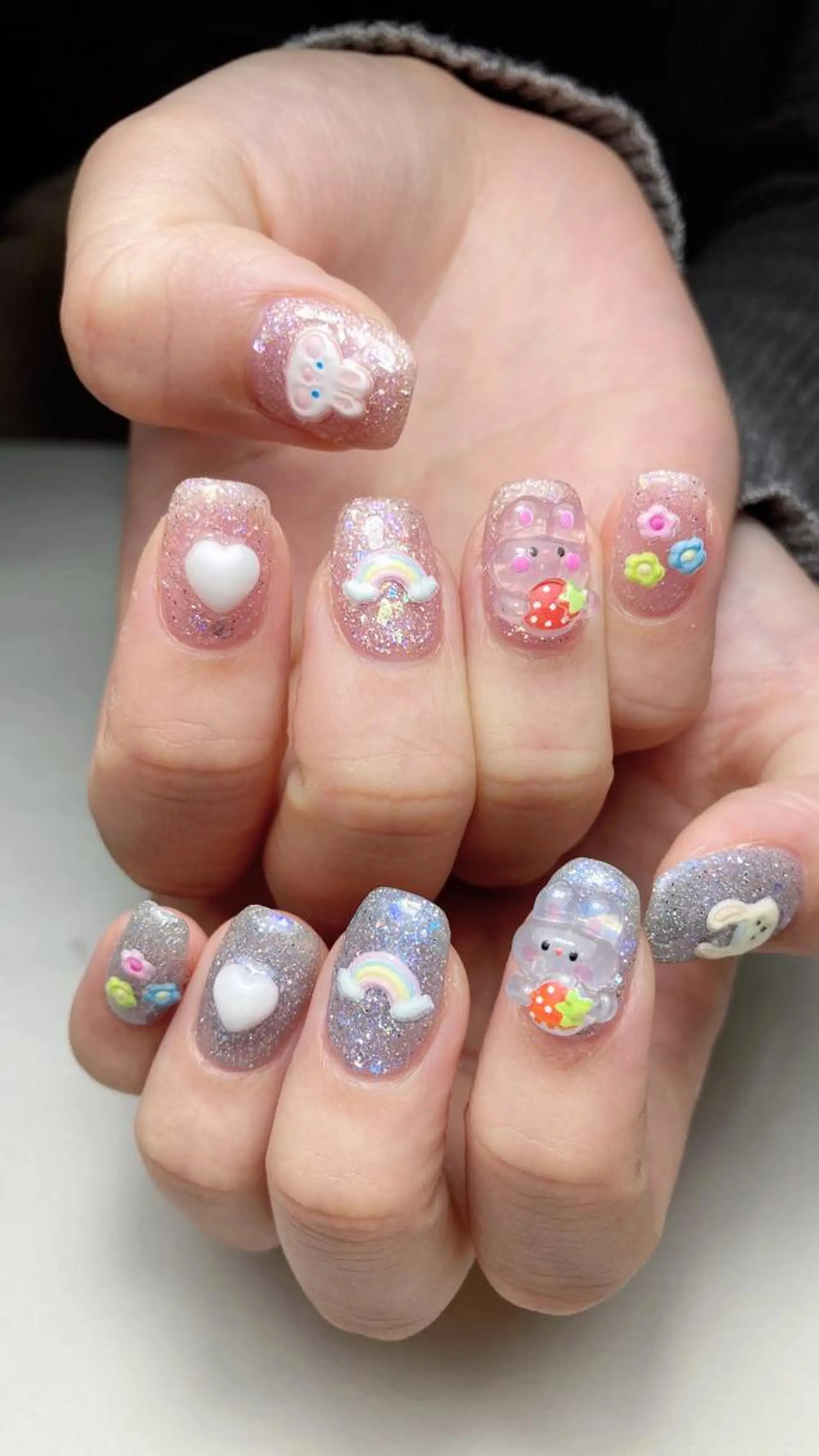 ネイル ewt miniのマツエク・マツパデザイン