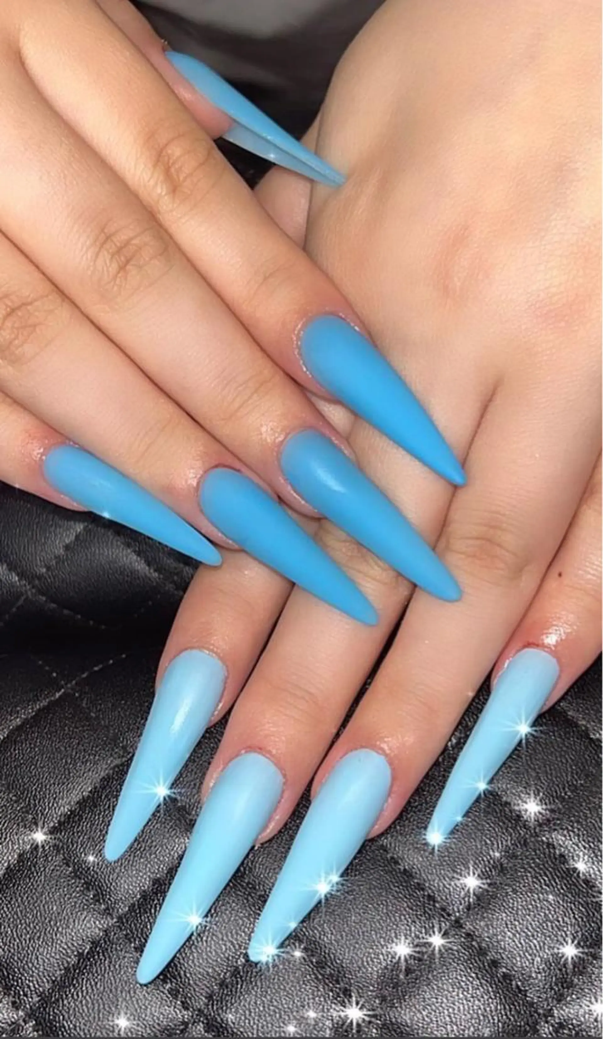 ロング ネイル MADIA 横浜所属・池上 優希のネイルデザイン