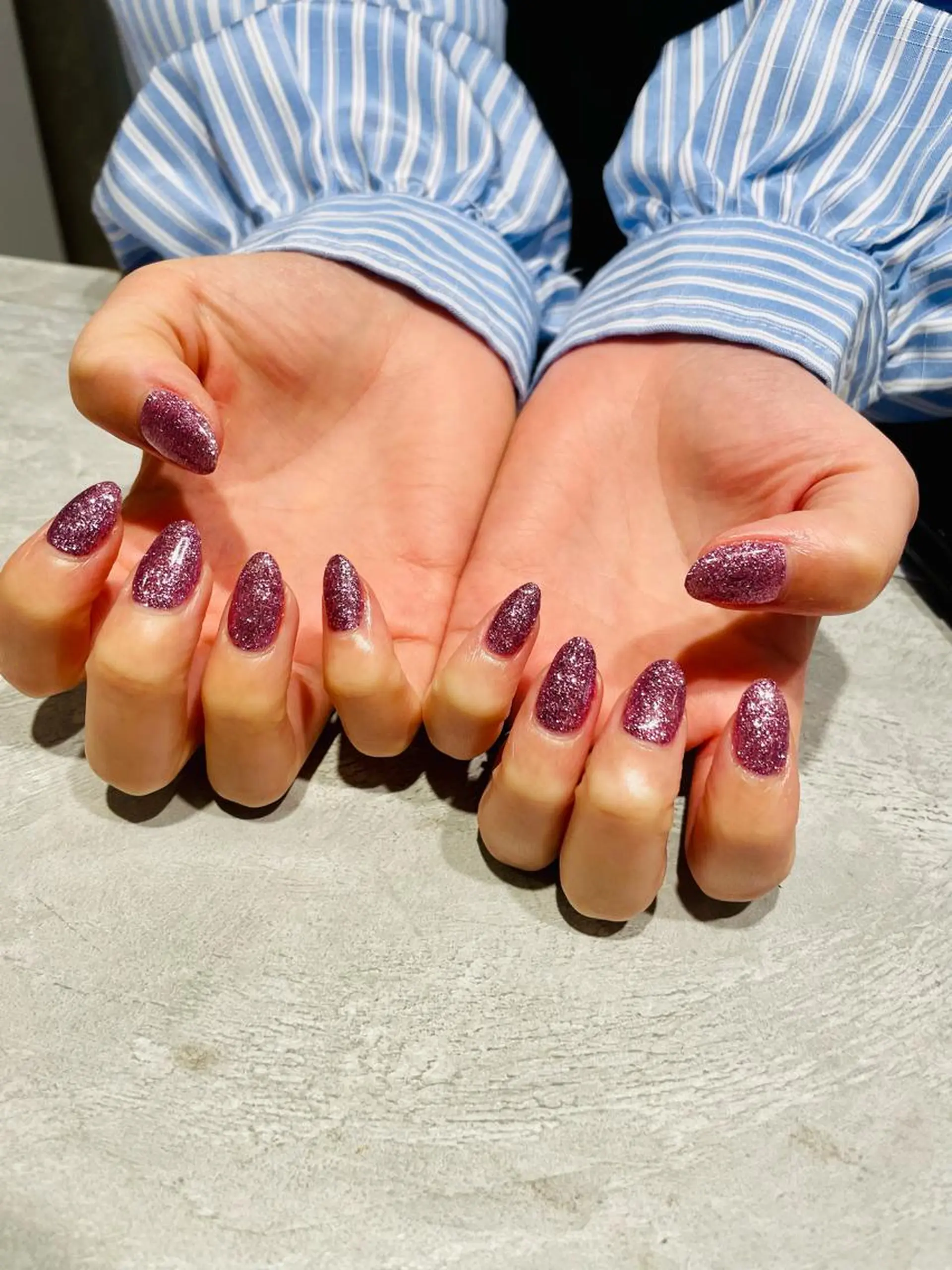 ネイル キラキラネイル ラメ(グリッター) ピンク mamAsIenne所属・深沢 せいなのネイルデザイン
