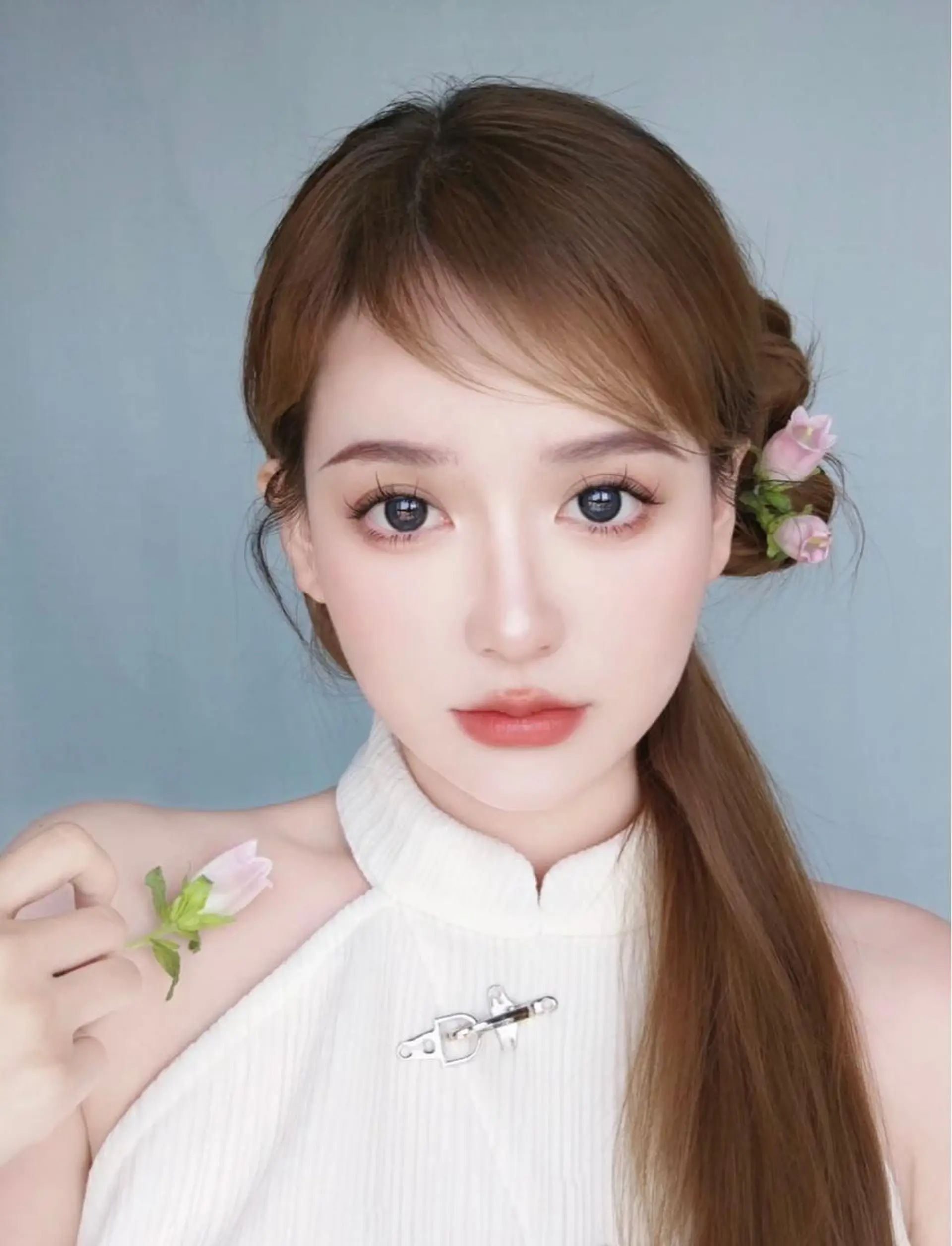 セミロング W Theme Nail&Eye salon所属・ダブル テーマのマツエク・マツパデザイン