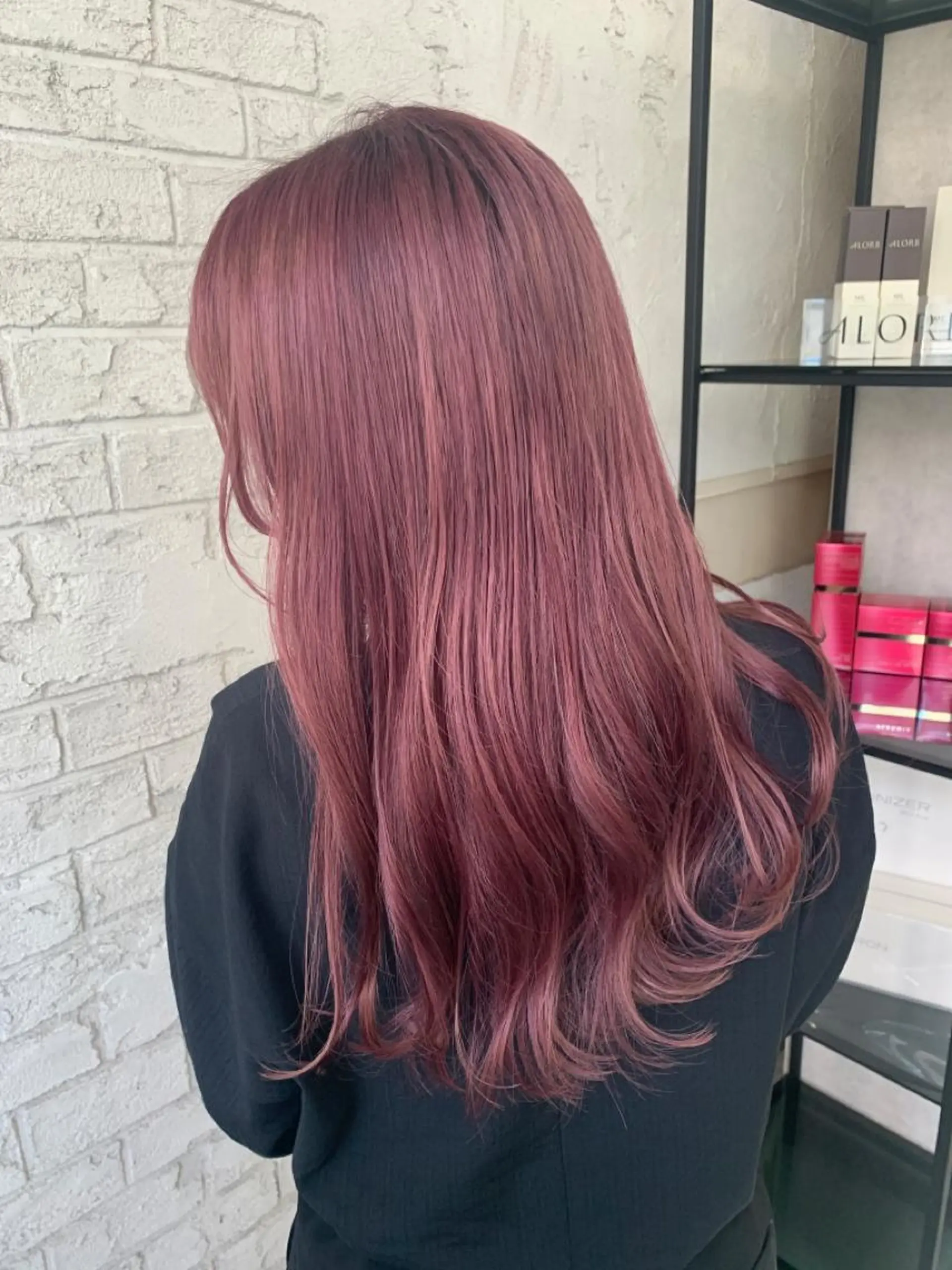ロング カラー ピンクカラー ハイライトカラー＆ ダブルカラー　田口のヘアスタイル
