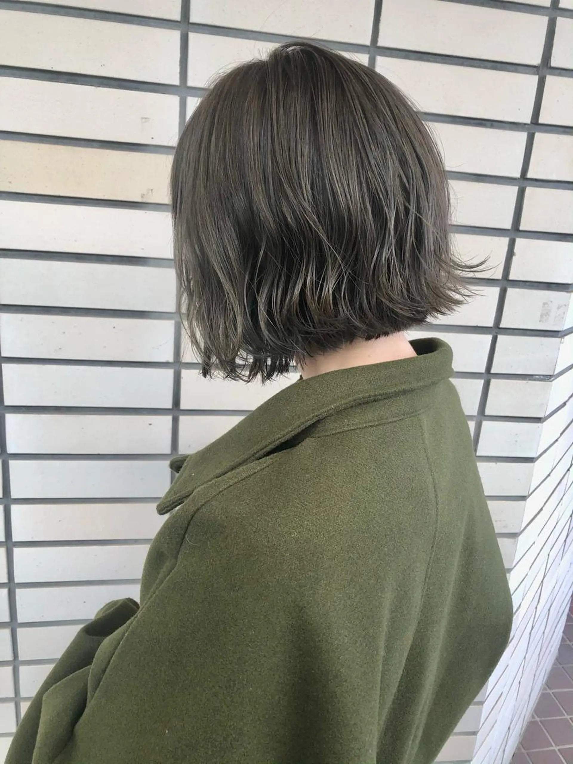 ショート カラー アッシュ ブリーチ イルミナカラー ブリーチなしカラー オリーブアッシュ ヘアカラー 2nd所属・🤍2nd🤍田所 美希のヘアスタイル