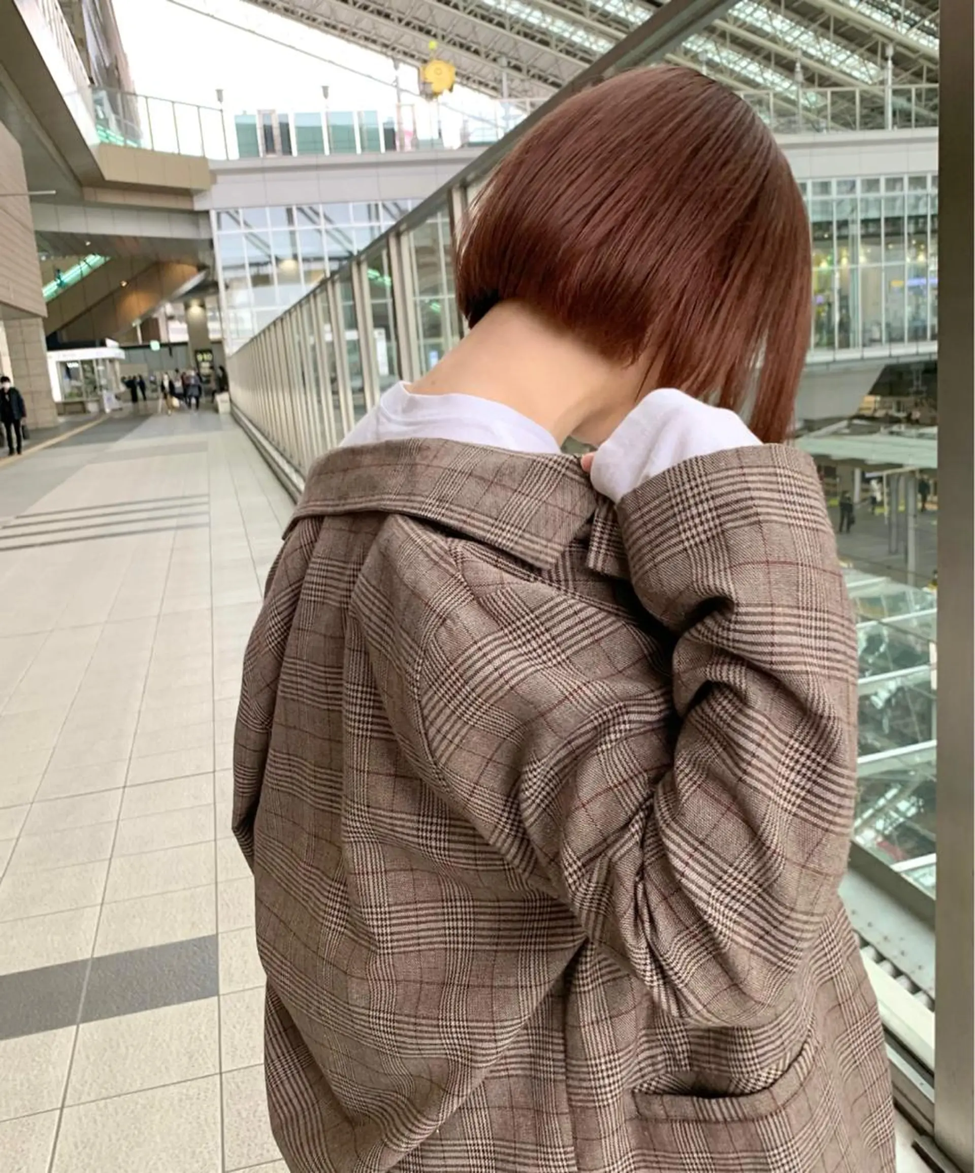 ショート ボブ GIEN 末吉 海斗のヘアスタイル