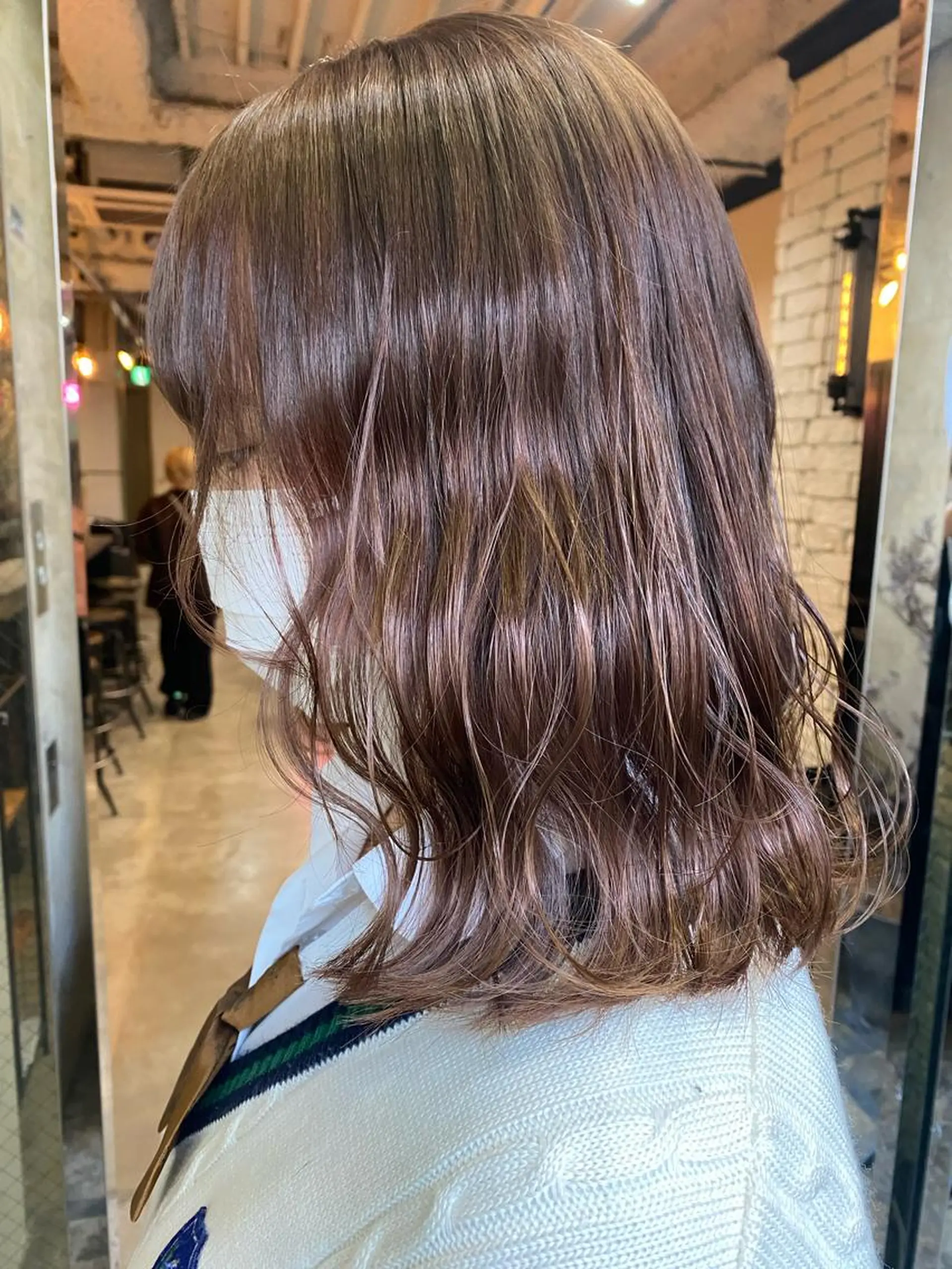 ミディアム ラベンダーベージュ 韓国レイヤー/透明感 カラー🦋mioのヘアスタイル