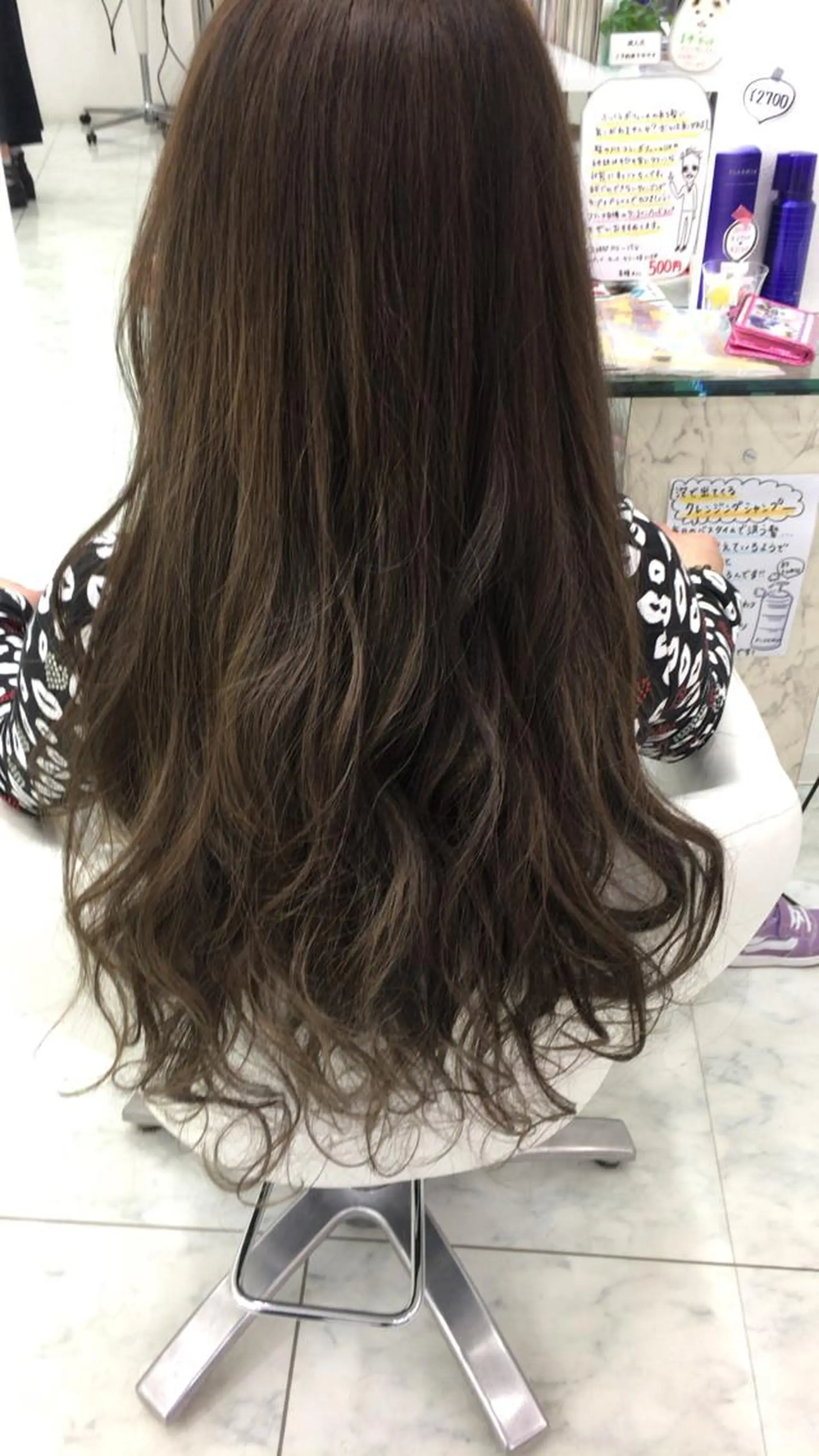 ロング カラー アッシュ ベージュカラー 佐藤 祥太のヘアスタイル