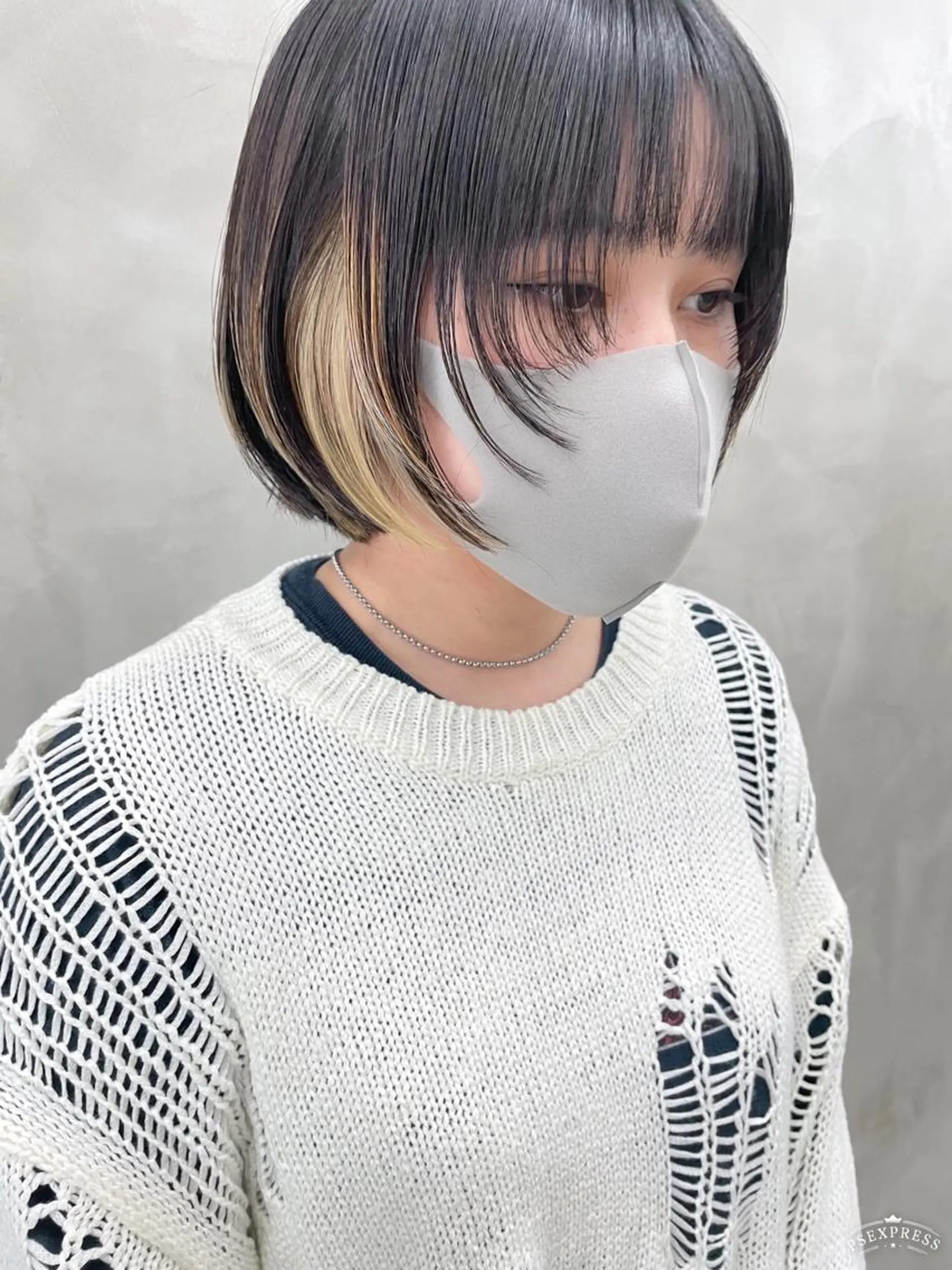 ショート nuu所属・💜ショート💜 ウルフ、ボブ二色亜美のヘアスタイル