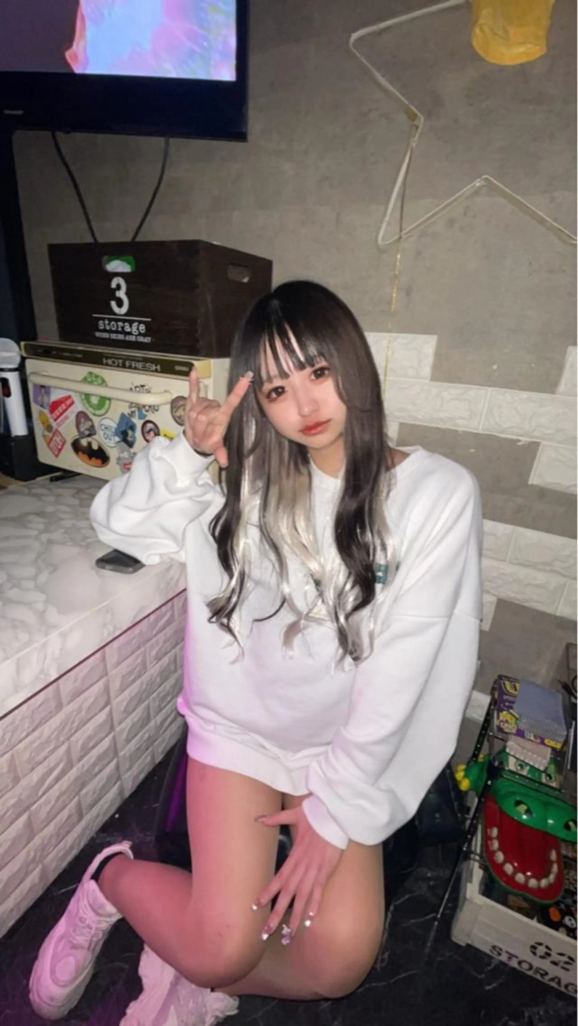 ロング 韓国ヘア×ハイトーン AYA💫のヘアスタイル