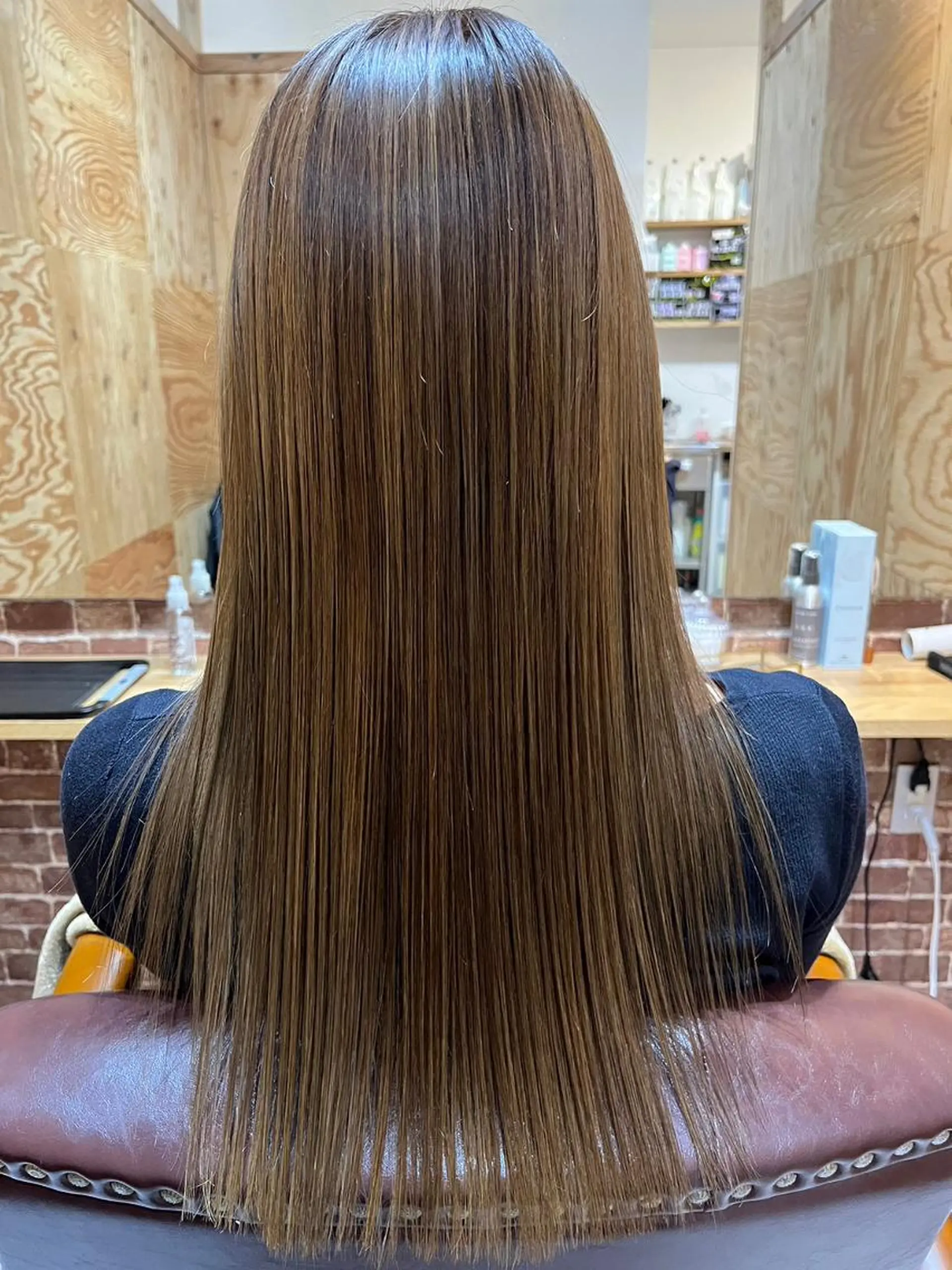 ミディアム カラー ヘアアレンジ パーマ キッズ ミディアムパーマ バレイヤージュ ブリーチ ケアブリーチ デザインカラー ROW町田🌿 大人可愛い/艶髪改善のヘアスタイル