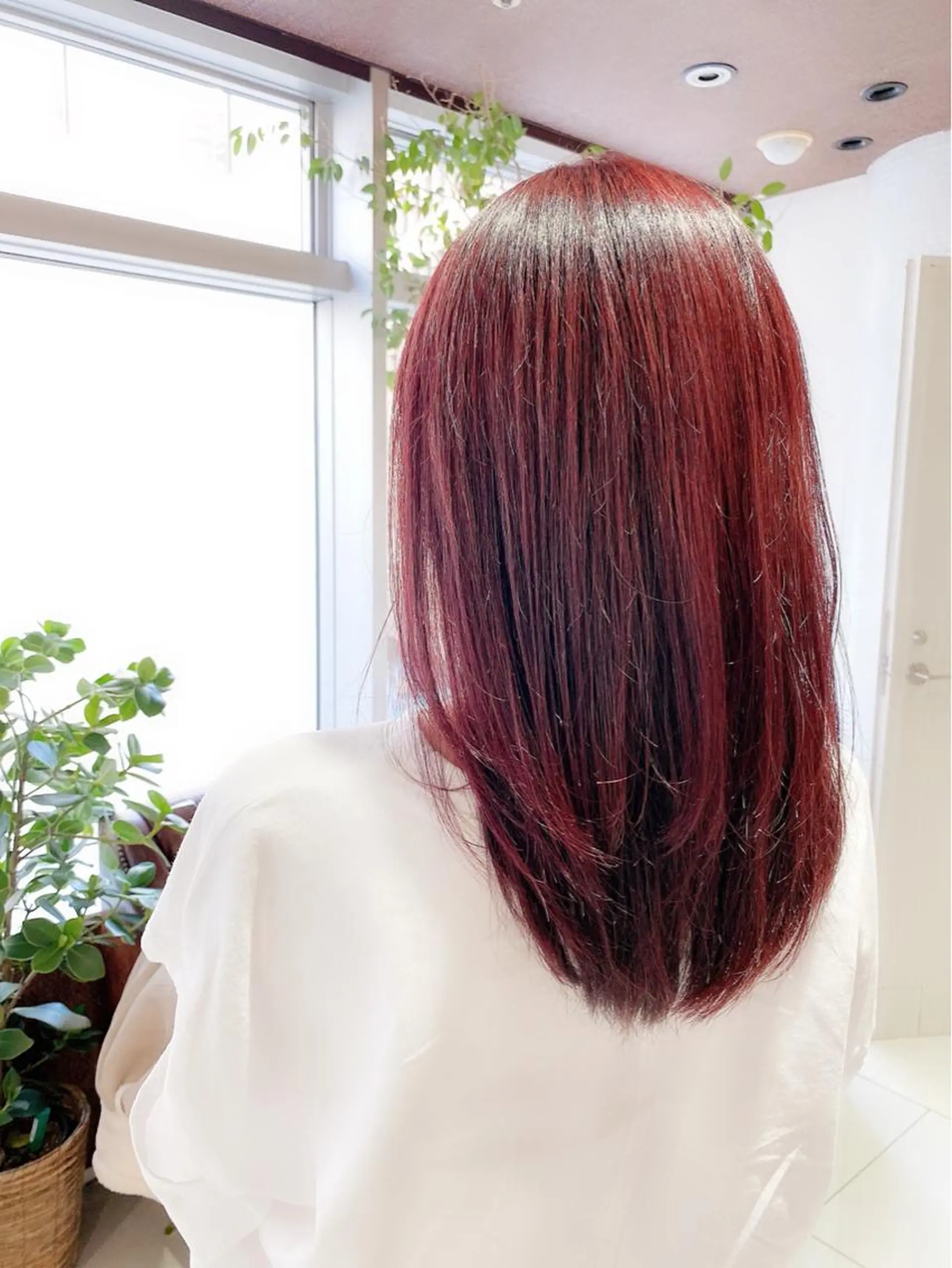 セミロング レイヤーカット OrchiD.byhair所属・六丁の目/伊藤 /大人可愛いショートのヘアスタイル