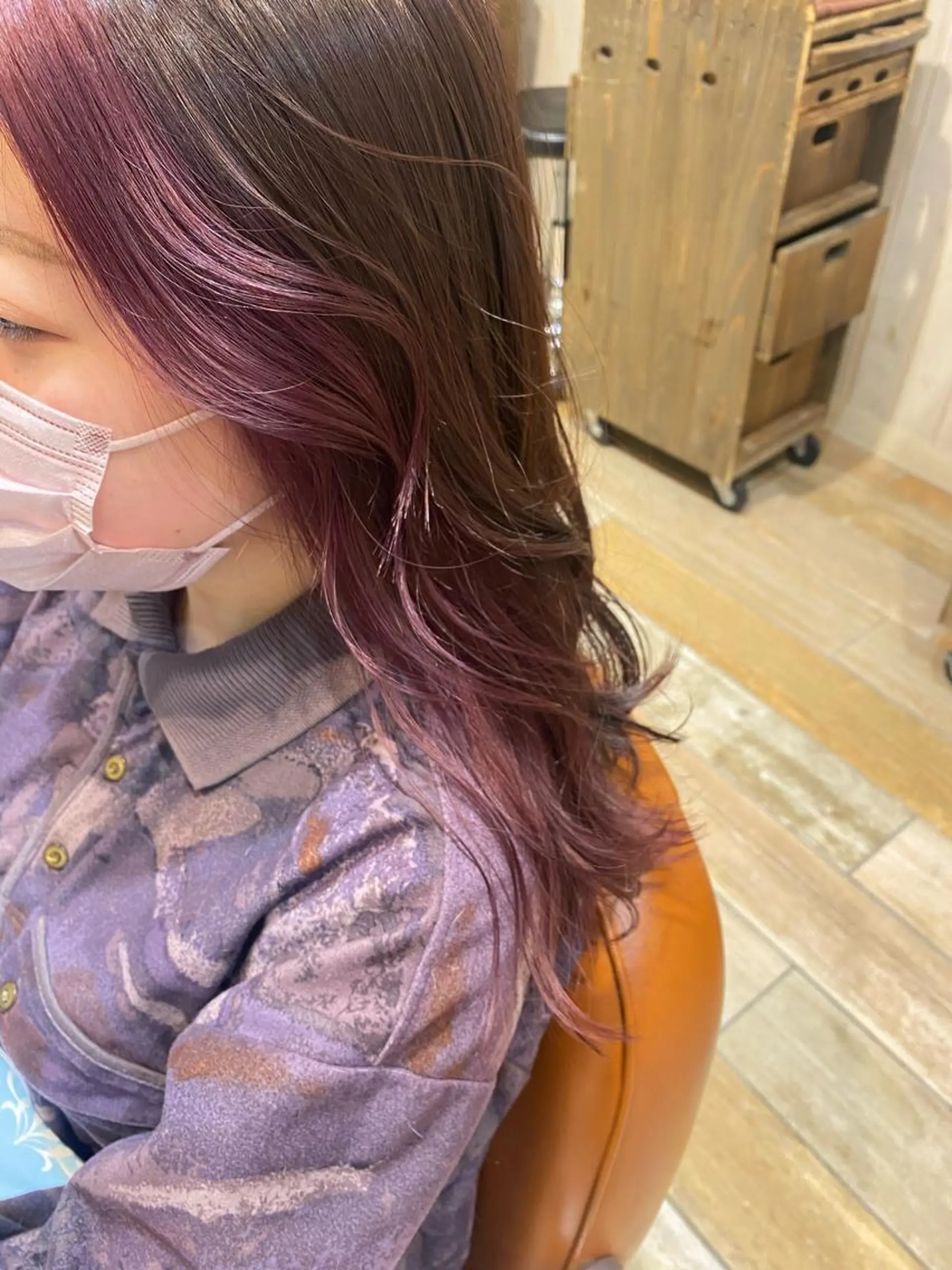 ロング カラー ヘアカラー 宮内 真乃のヘアスタイル