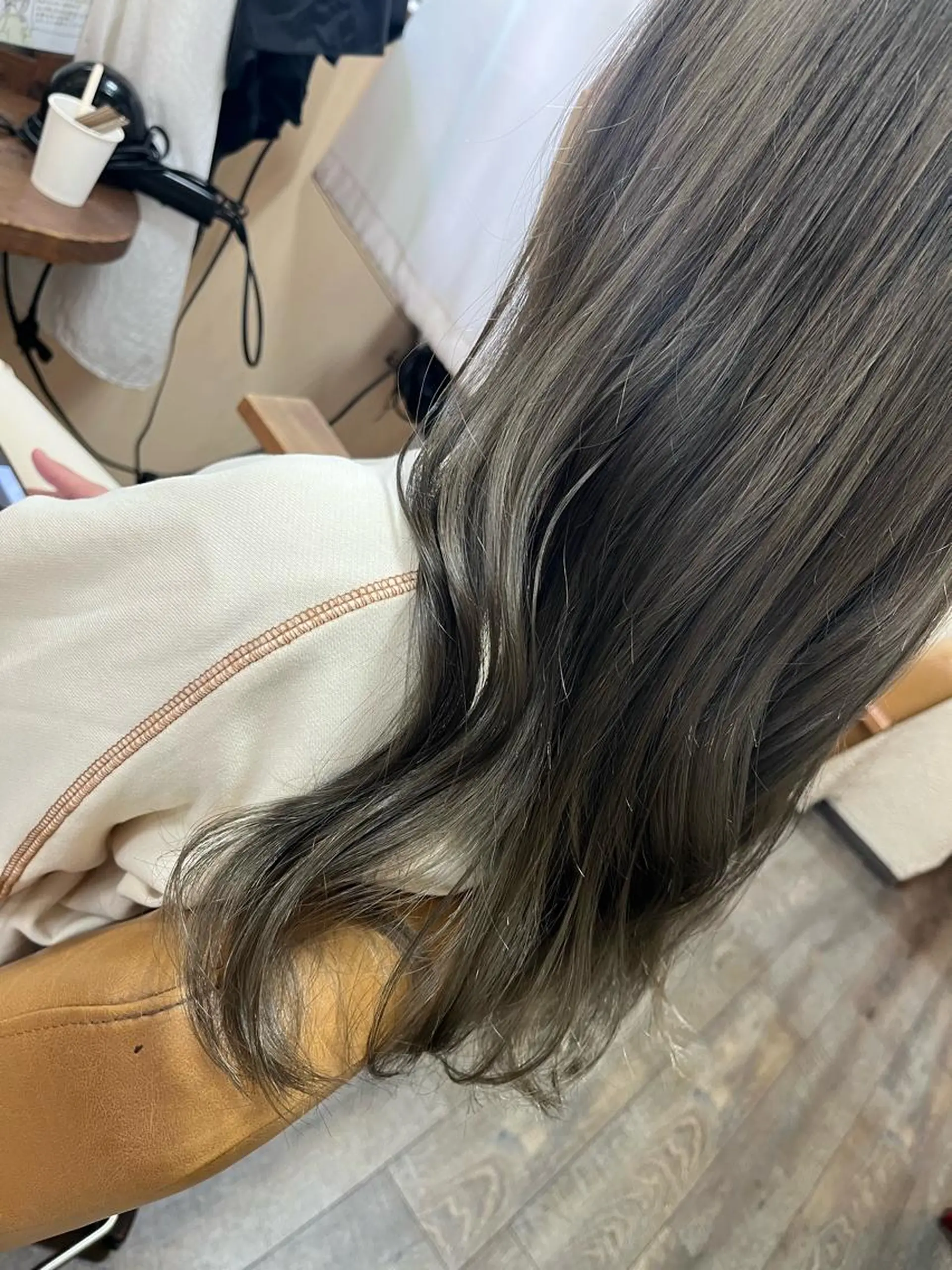 カラー ヘアカラー トリートメント 杉野 まみのヘアスタイル