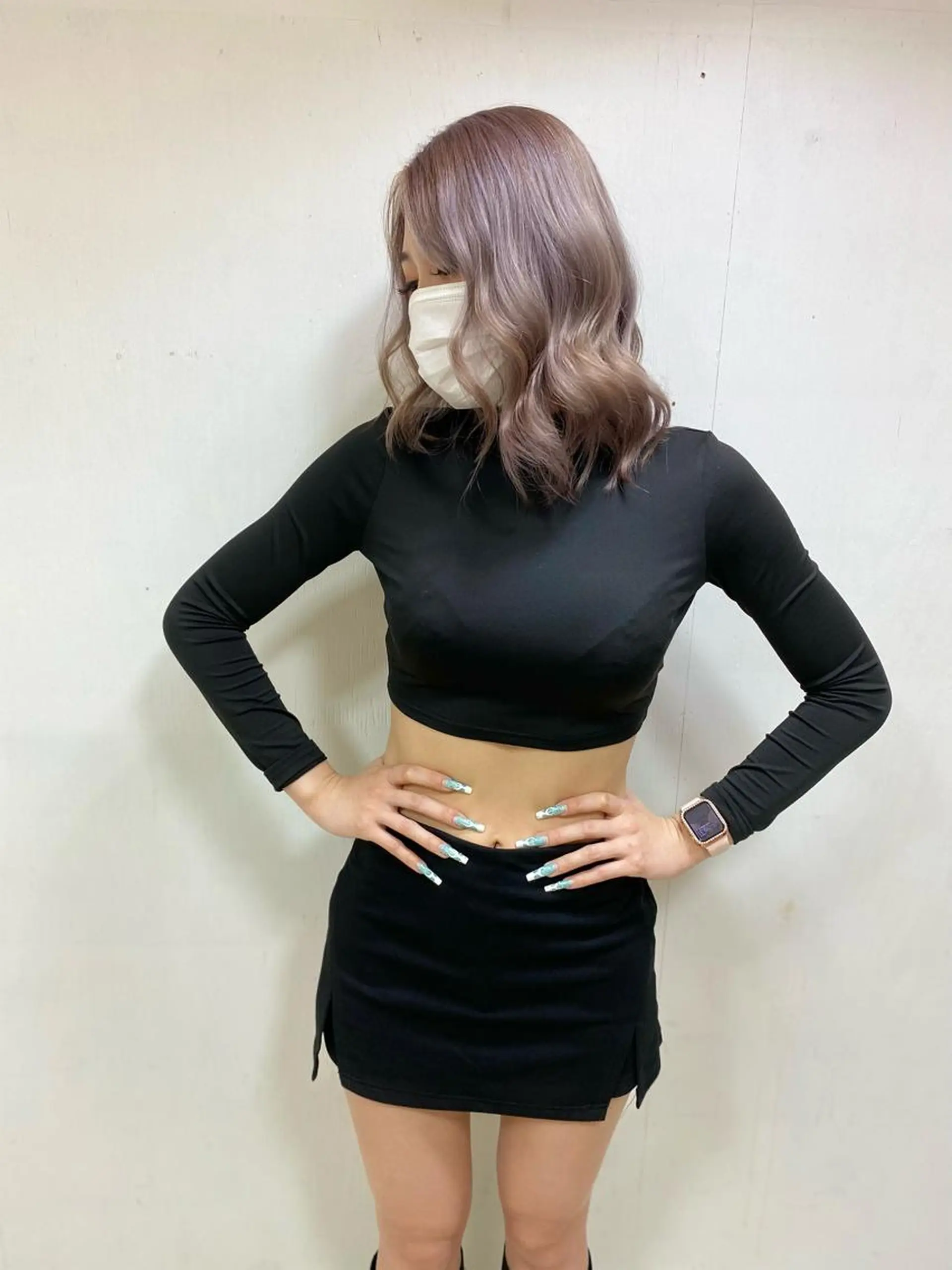 ミディアム カラー パーマ ヘアアレンジ メンズ ネイル マツエク・マツパ アイブロウ ブリーチ特化型✂️ ハイトーンカラー👨のヘアスタイル