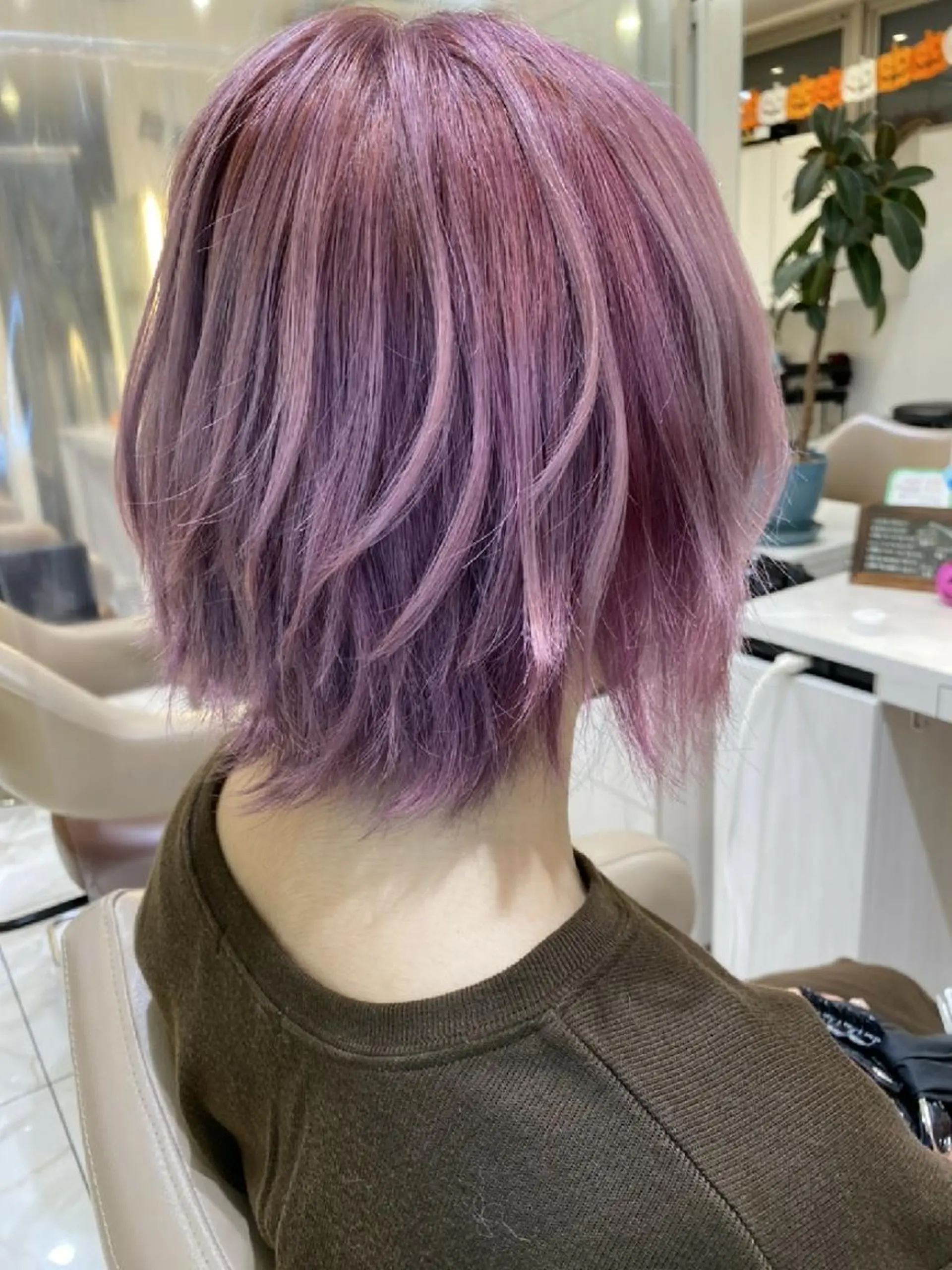 ショート カラー ブルーカラー ブルーラベンダー ラベンダーカラー ヘアカラー ＡＳＨ 大宮のヘアスタイル