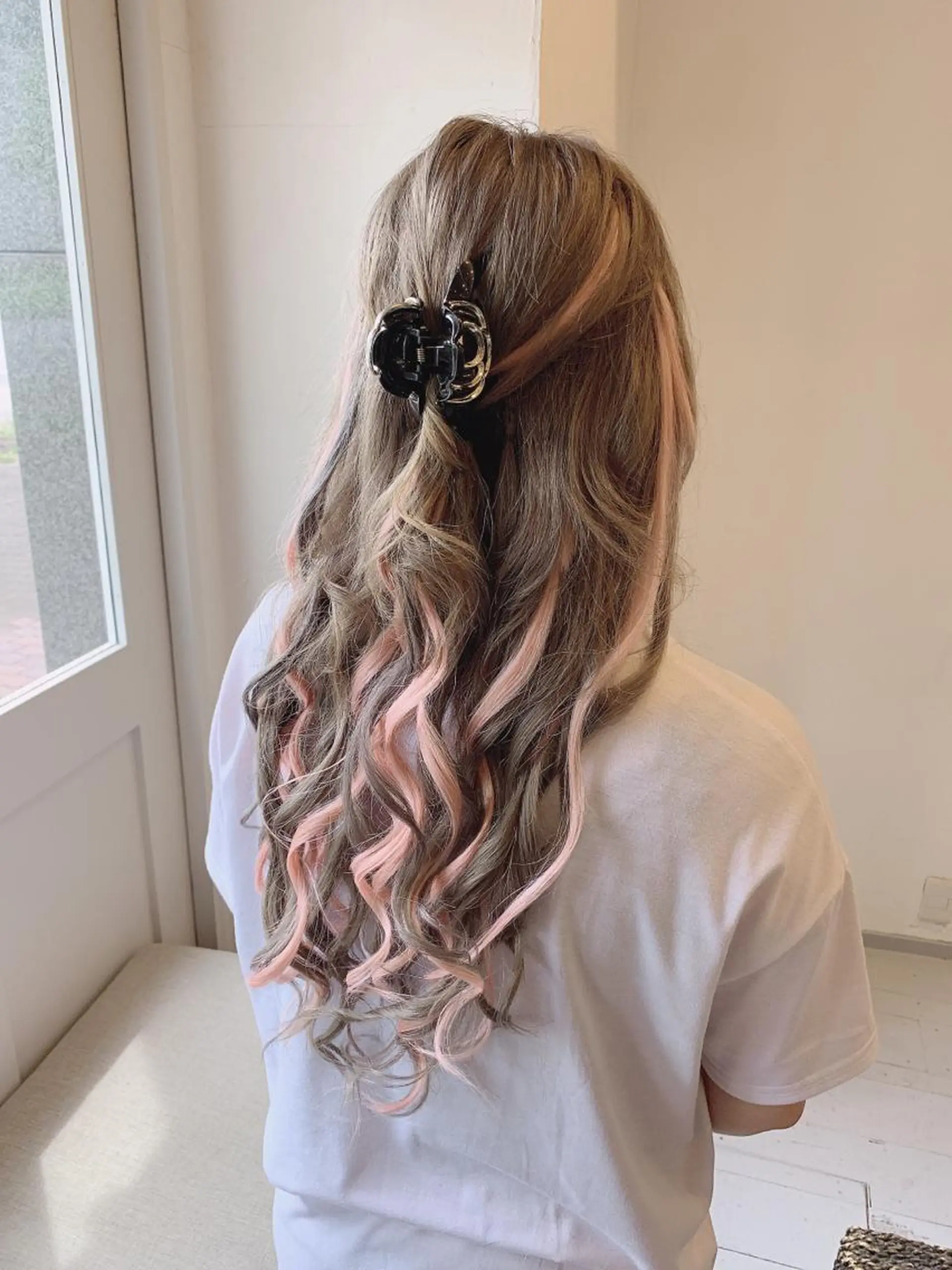 ロング カラー シルバー エクステ ロング ヘアカラー エクステ 🍀Moda by Grande🍀のヘアスタイル
