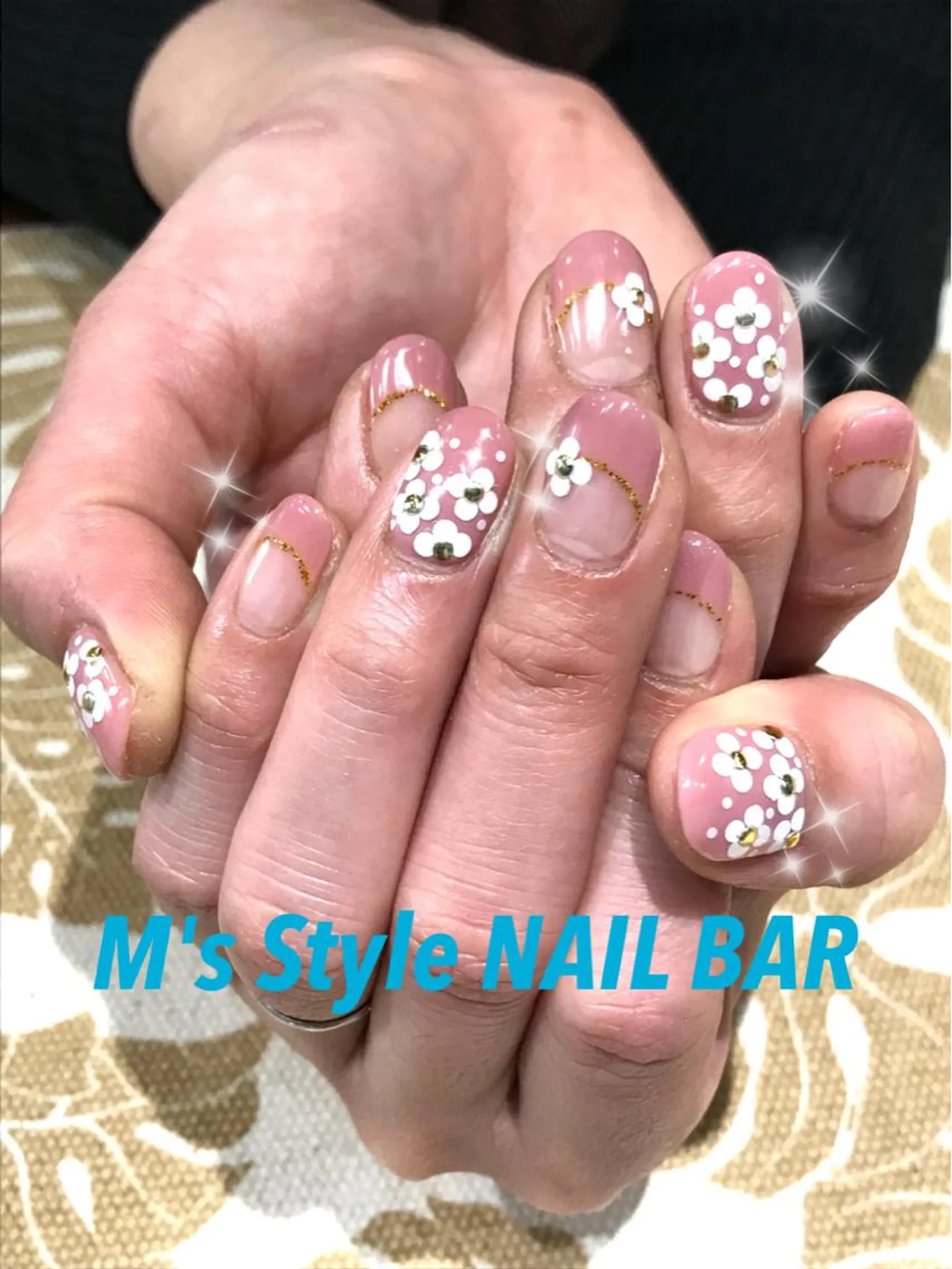 ネイル ピンク 春ネイル ハンドネイル M's Style NAIL BARのエステ・リラクイメージ