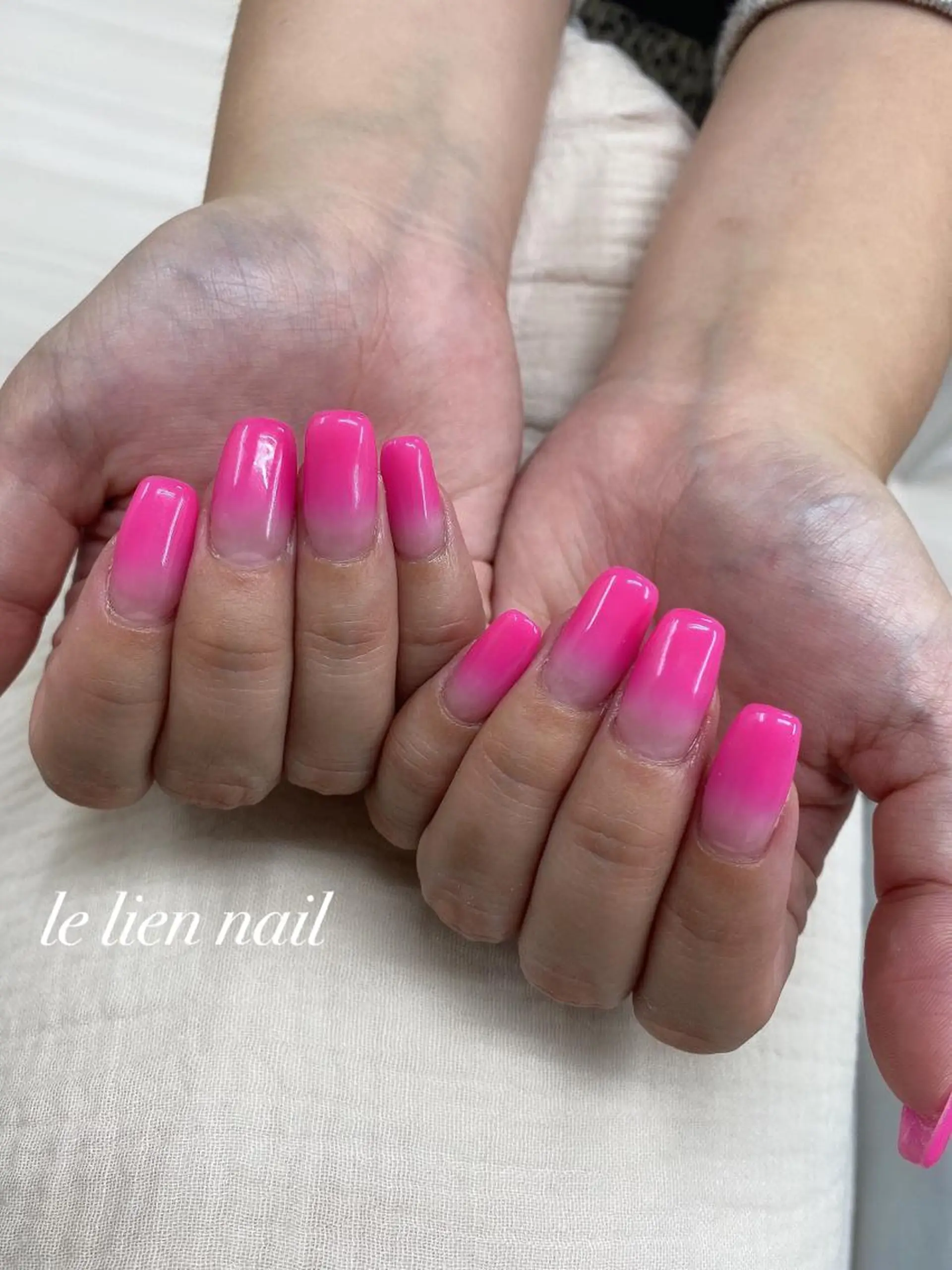 ネイル グラデーション ニュアンスネイル ピンク シンプルネイル ハンドネイル le lien nailのネイルデザイン