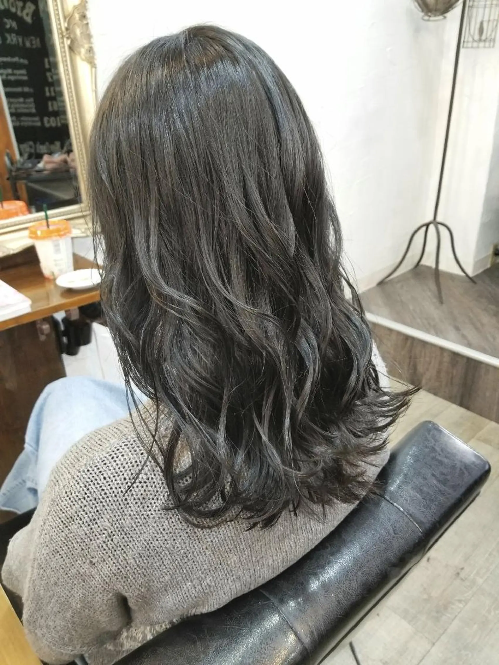 セミロング カラー ヘアカラー bathair  所属・bathair 持田侑祐のヘアスタイル