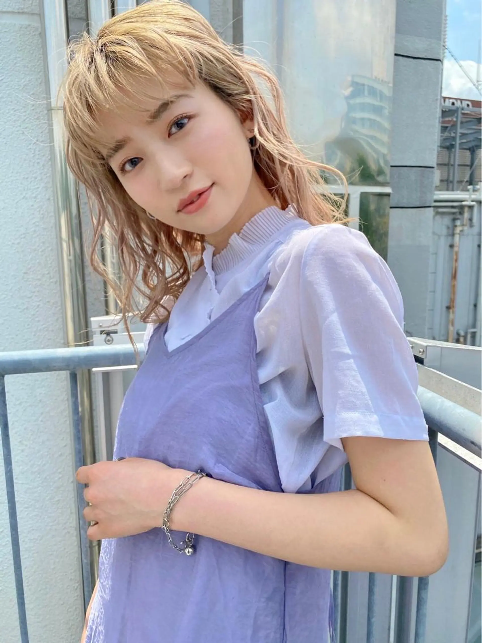 ロング カラー ショートヘア✨️ 𝑨𝒀𝑨𝑻𝑶のヘアスタイル
