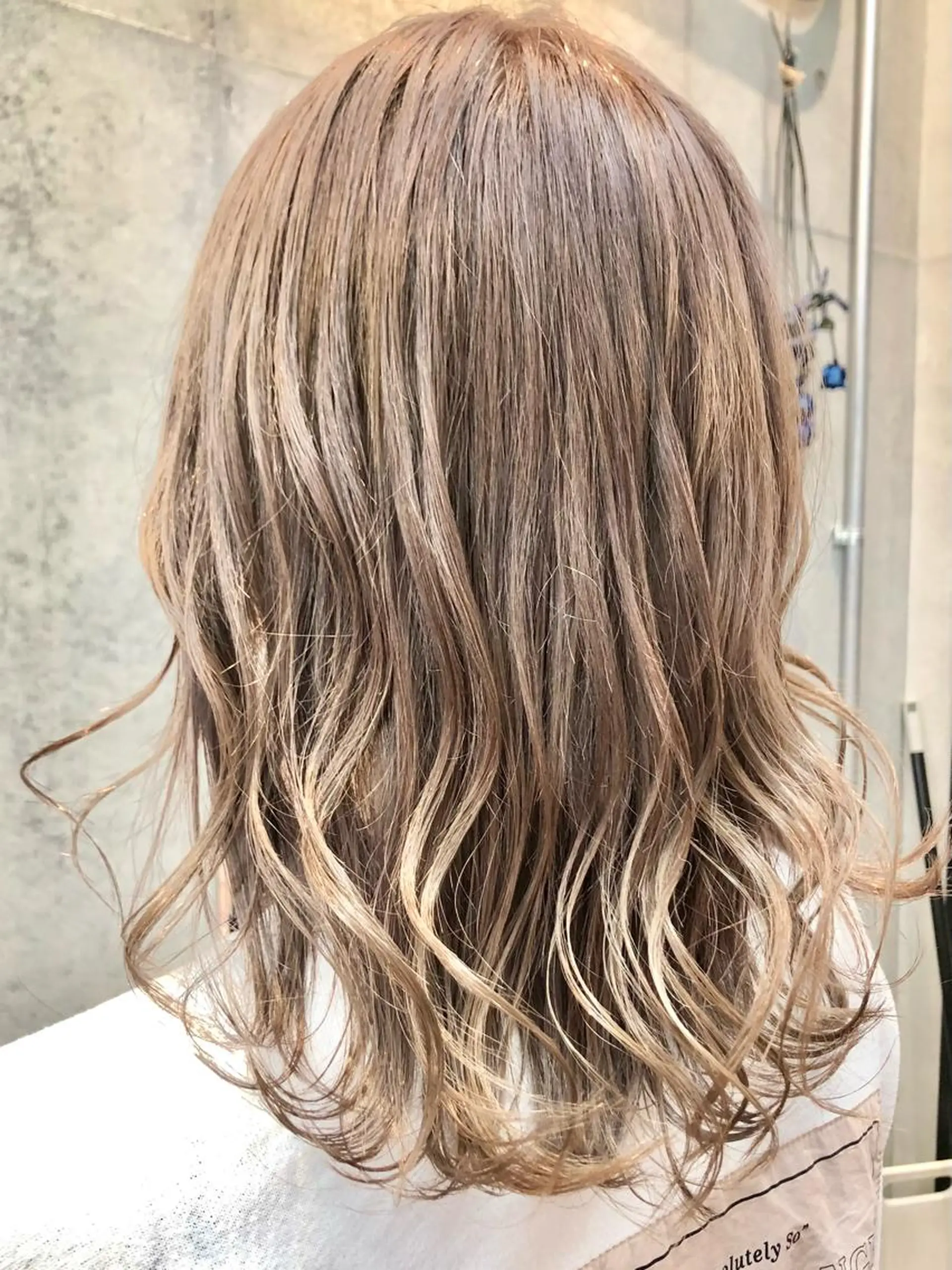 セミロング カラー ヘアカラー トリートメント 🍊🍊PAUL かぢあおい🍊🍊のヘアスタイル