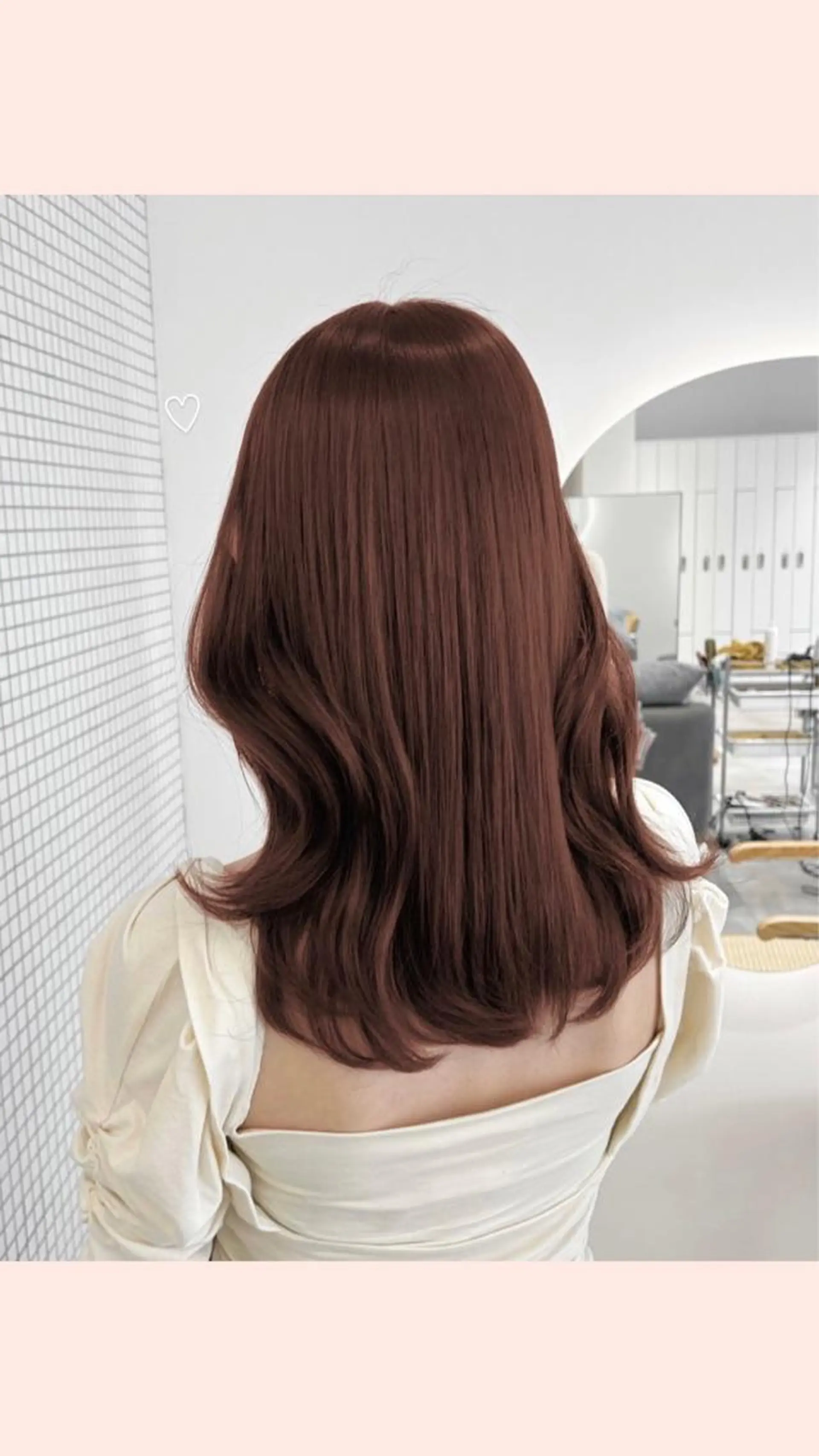 セミロング カラー くびれヘア ミディアムヘア Chifumiのヘアスタイル