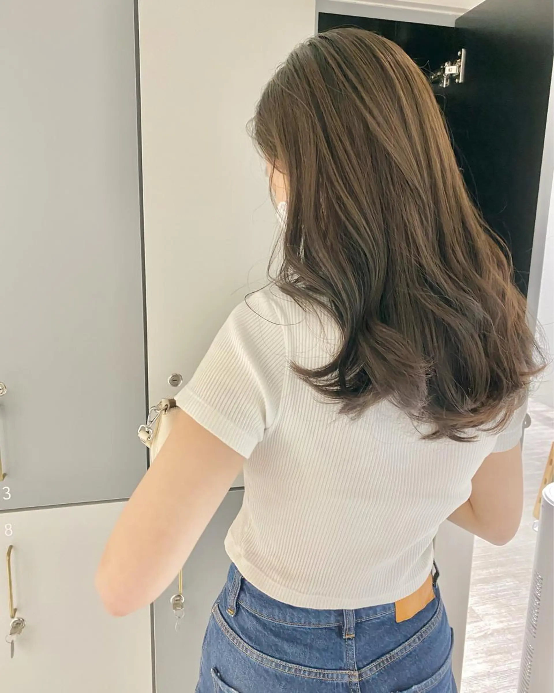 セミロング カラー 透明感カラー 髪質改善 トリートメント カット ヘアカラー トリートメント LOVESTOIKE 堂本のヘアスタイル