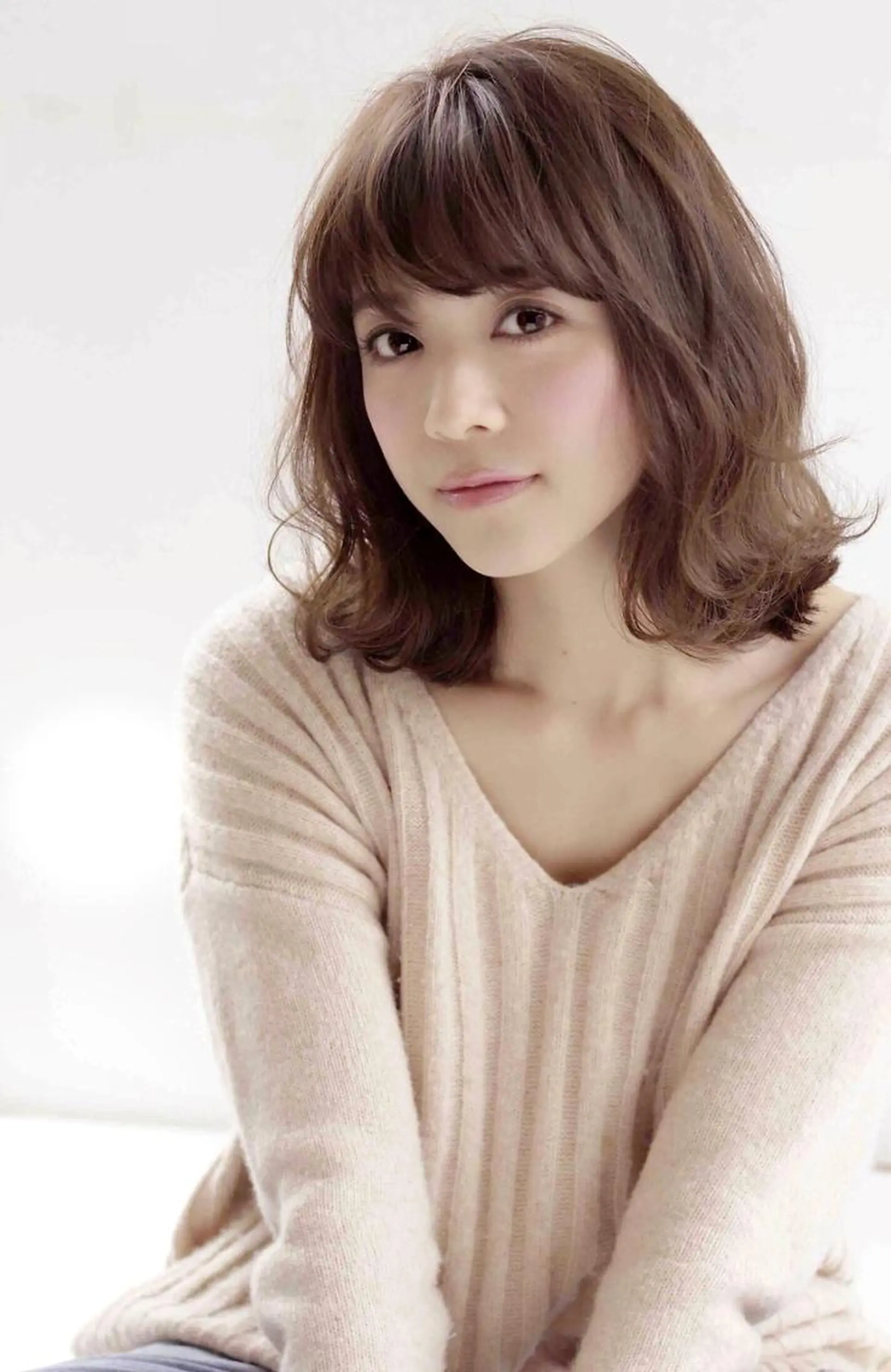 ミディアム カラー EMANONシェアサロン心斎橋店所属・韓国メンズヘア　ミル クティボブ　足立佳代のヘアスタイル