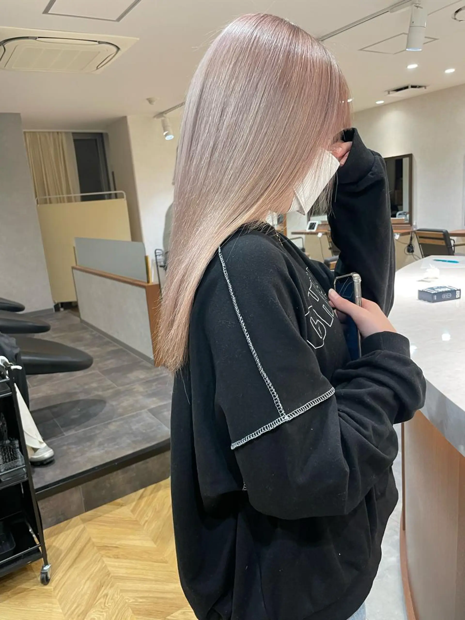 ロング ViVIE所属・VIVIE天神 ブリーチのヘアスタイル