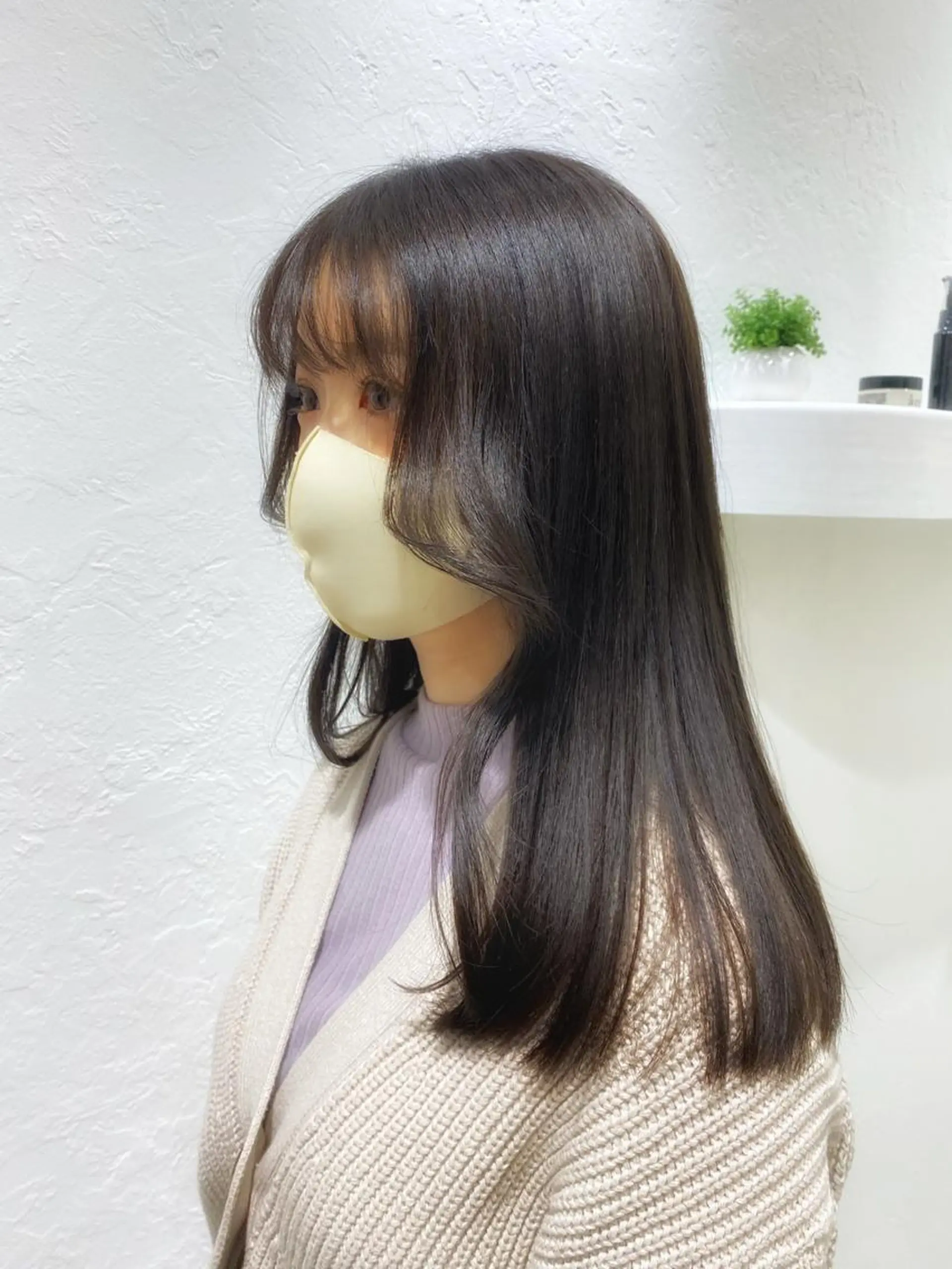カラー グレージュ ながい りなのヘアスタイル