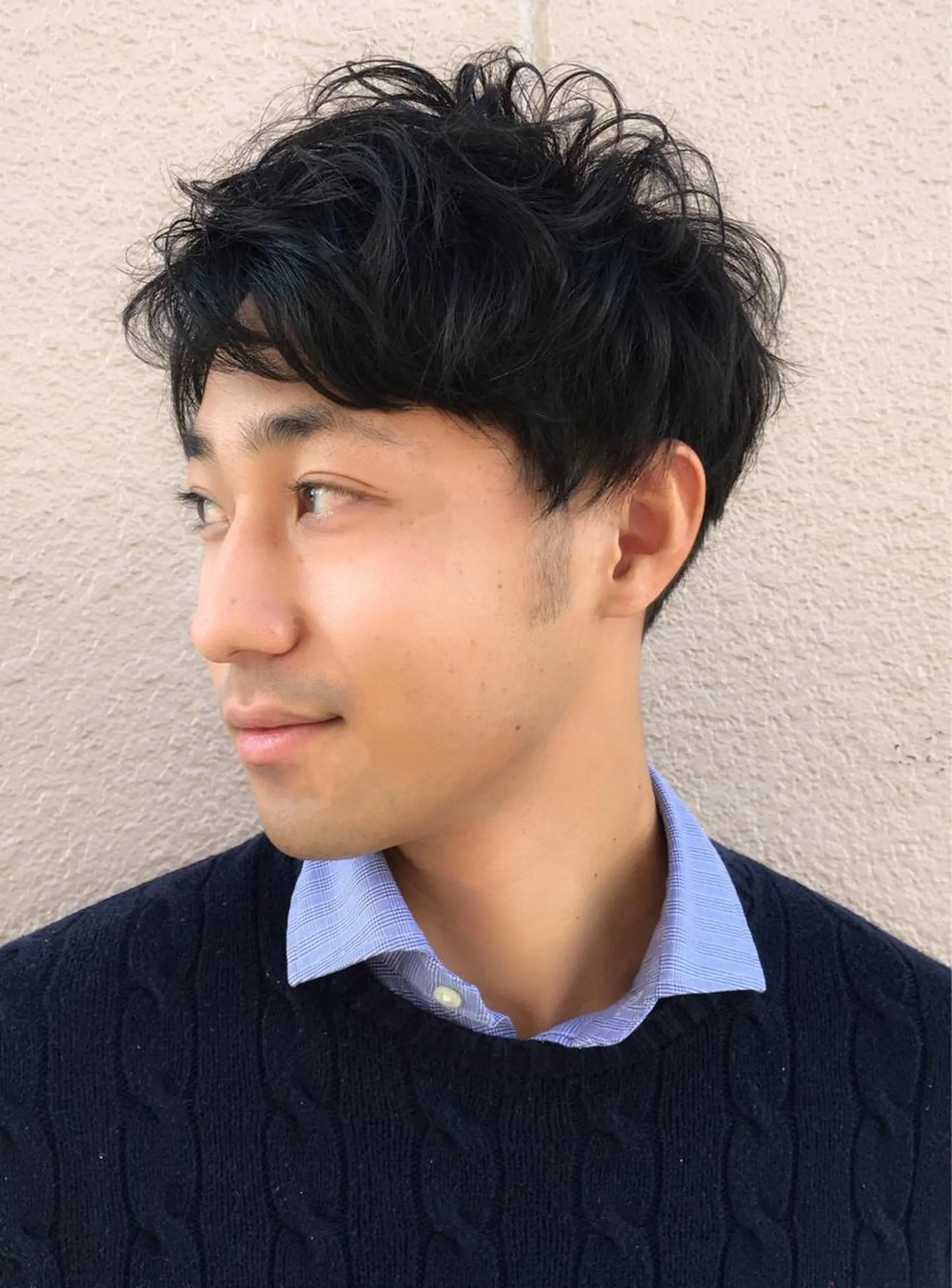 メンズ メンズバレイヤージュ メンズブリーチ センターパート フェードカット メンズハイライト エリアNo.1人気✨ ブリッツレボルト☘️のヘアスタイル