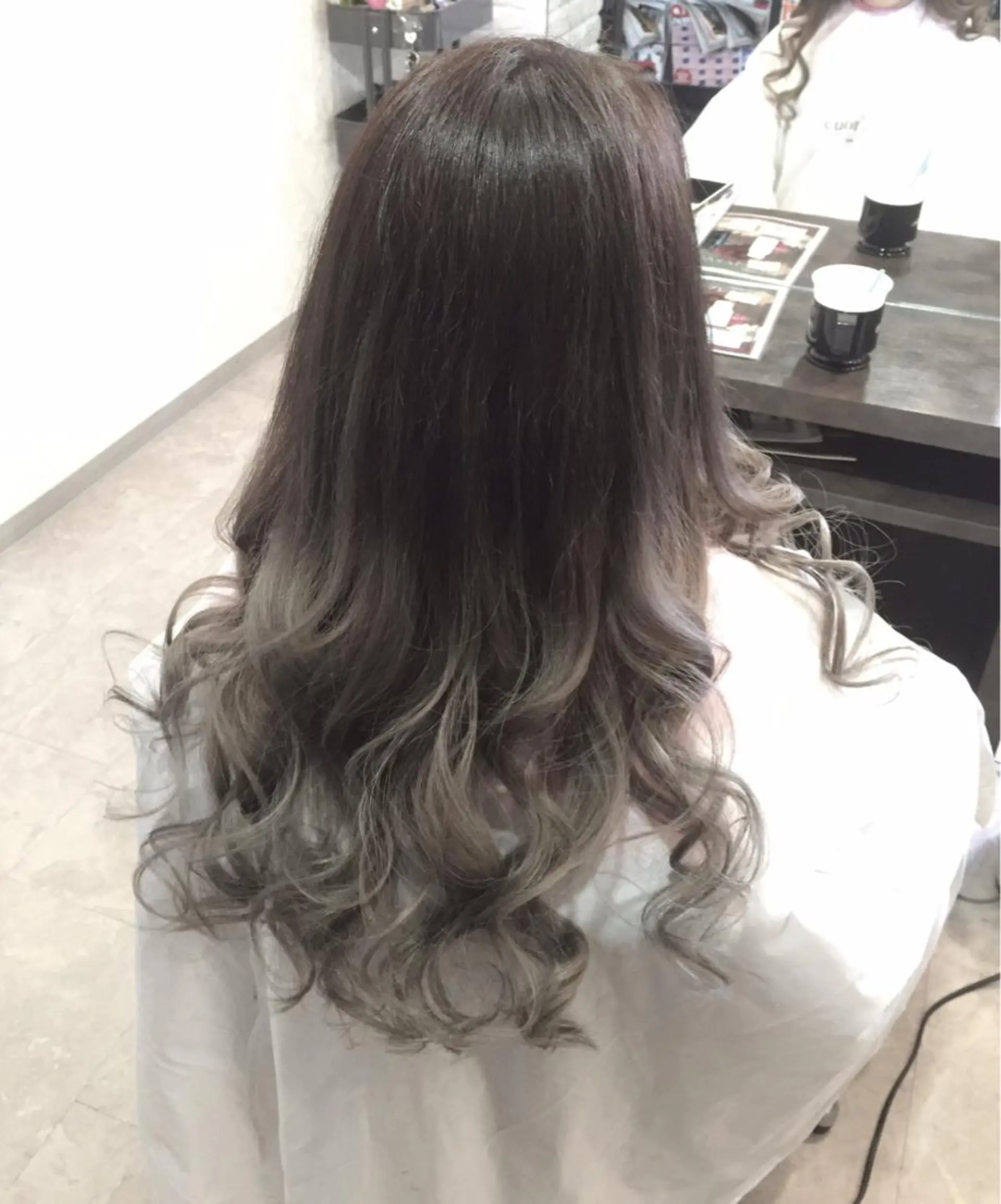 ロング カラー グラデーションカラー 💓シールエクステ for...のヘアスタイル