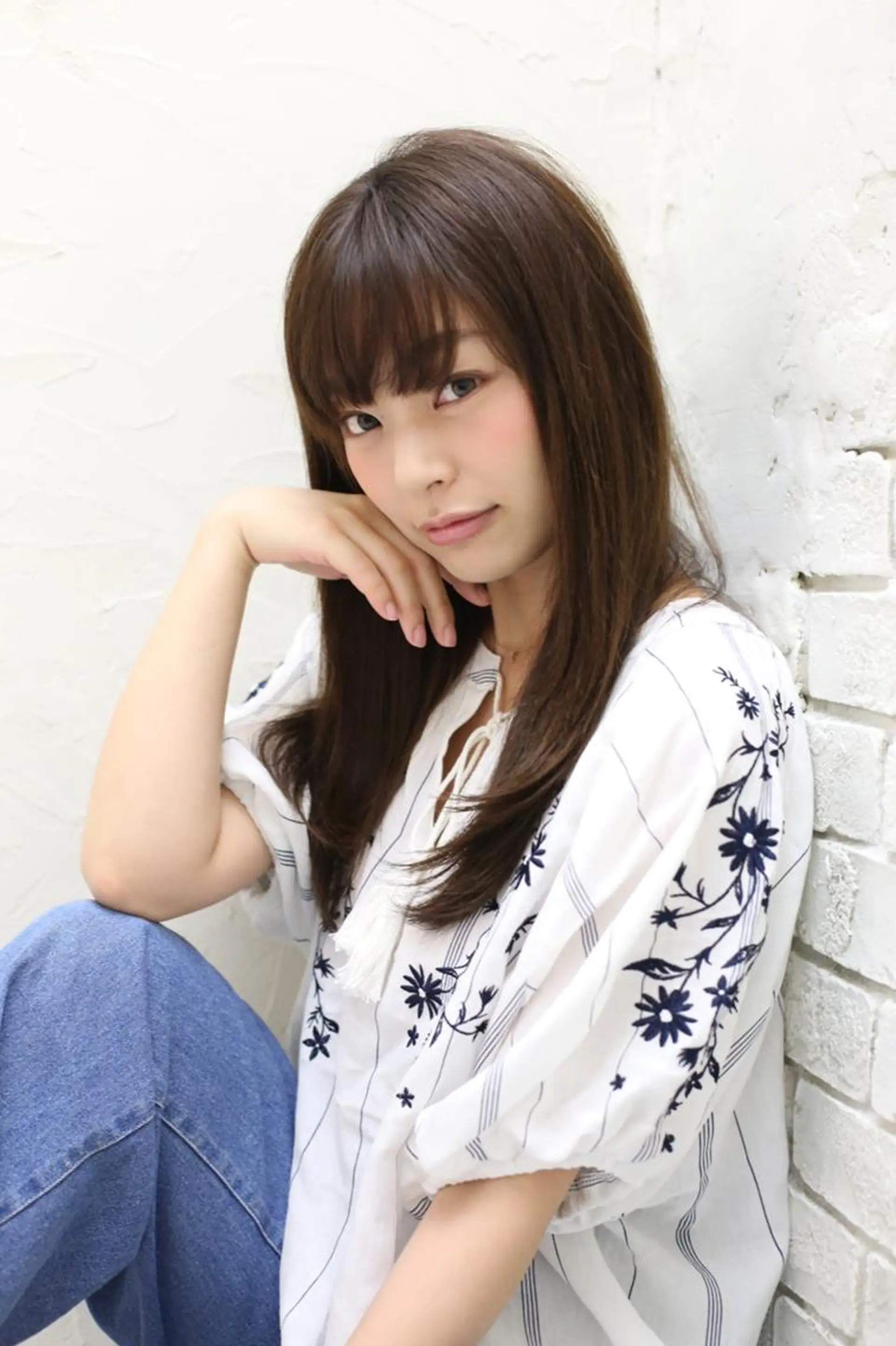 ミディアム 小林 永佳のヘアスタイル
