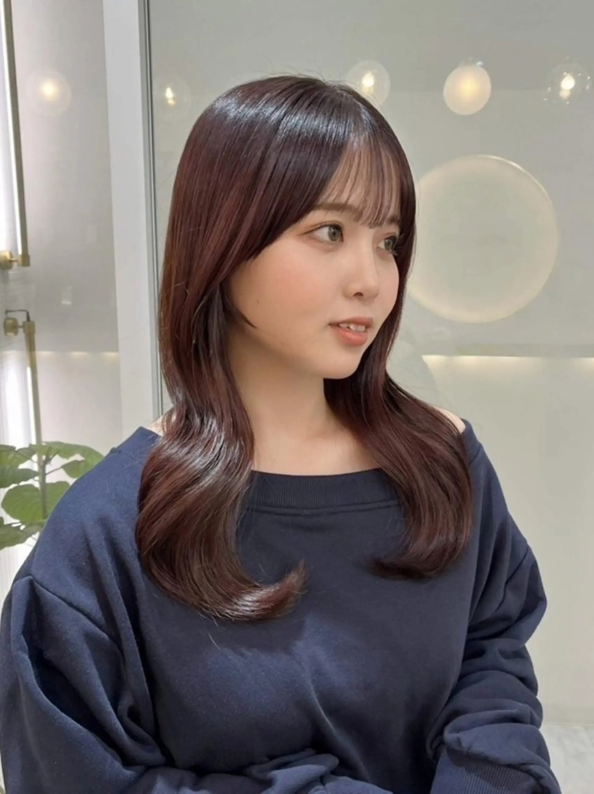 ロング カラー ボルドーカラー Moe モエの眉毛・アイブロウイメージ