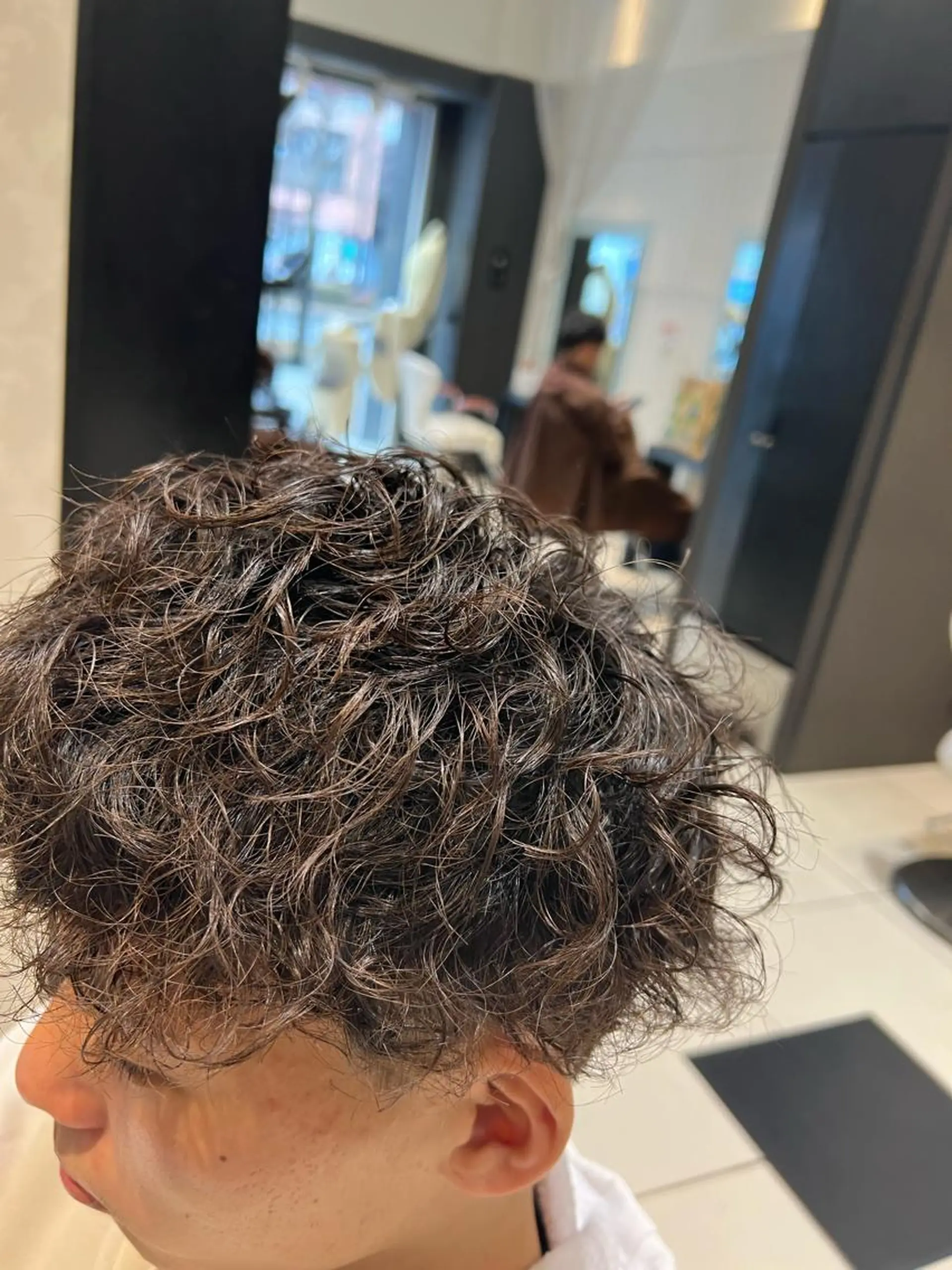 パーマ メンズ メンズパーマ スパイラルパーマ ＊インナーカラー＊ 植松彩音のヘアスタイル