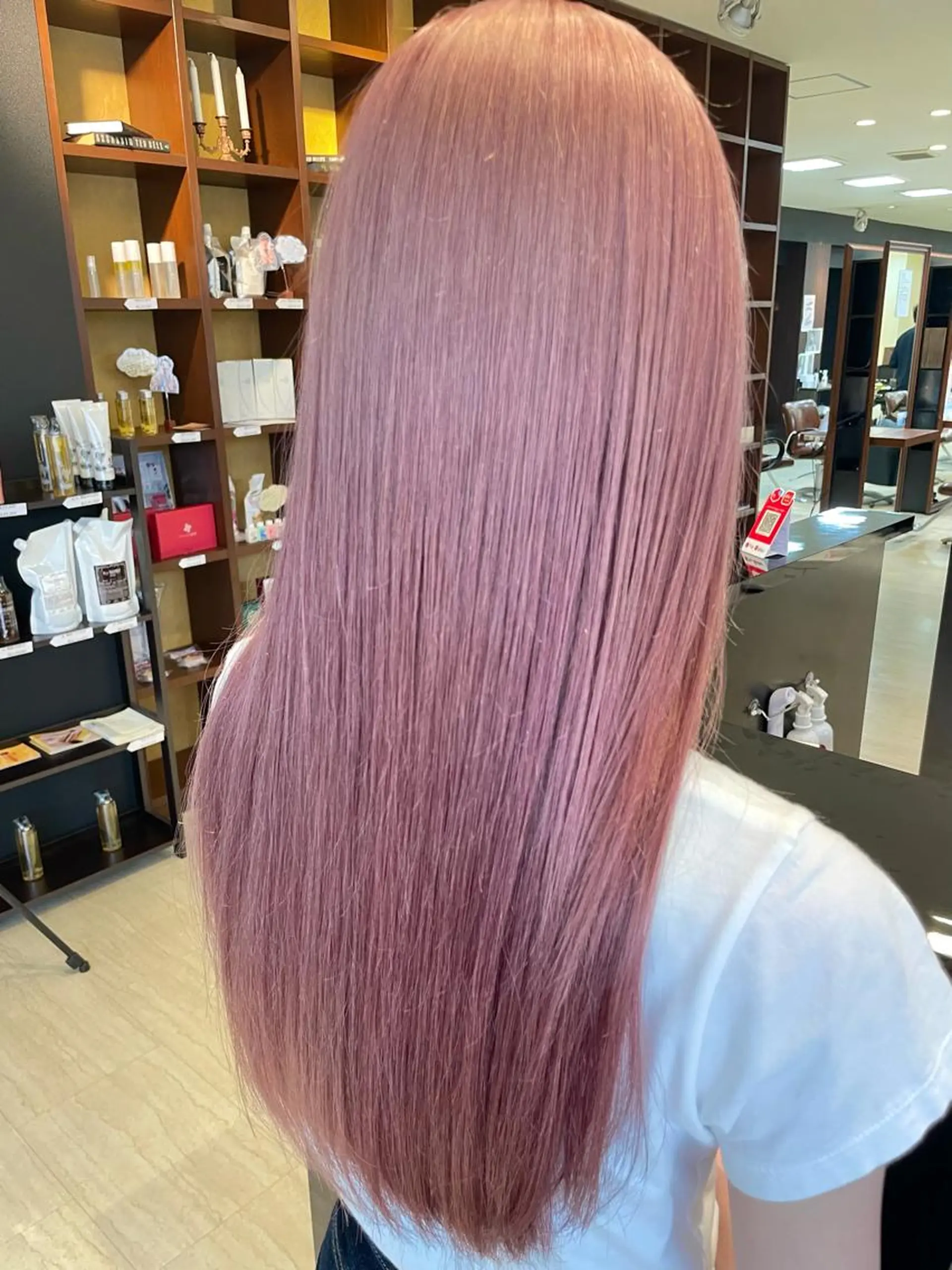 ロング カラー パーマ ヘアアレンジ メンズ マツエク・マツパ メンズブリーチ ブリーチ ピンクカラー カラーマツエク ヘアカラー トリートメント ヘッドスパ Hair make frei所属・メンズ専門美容師 堀井隼のヘアスタイル