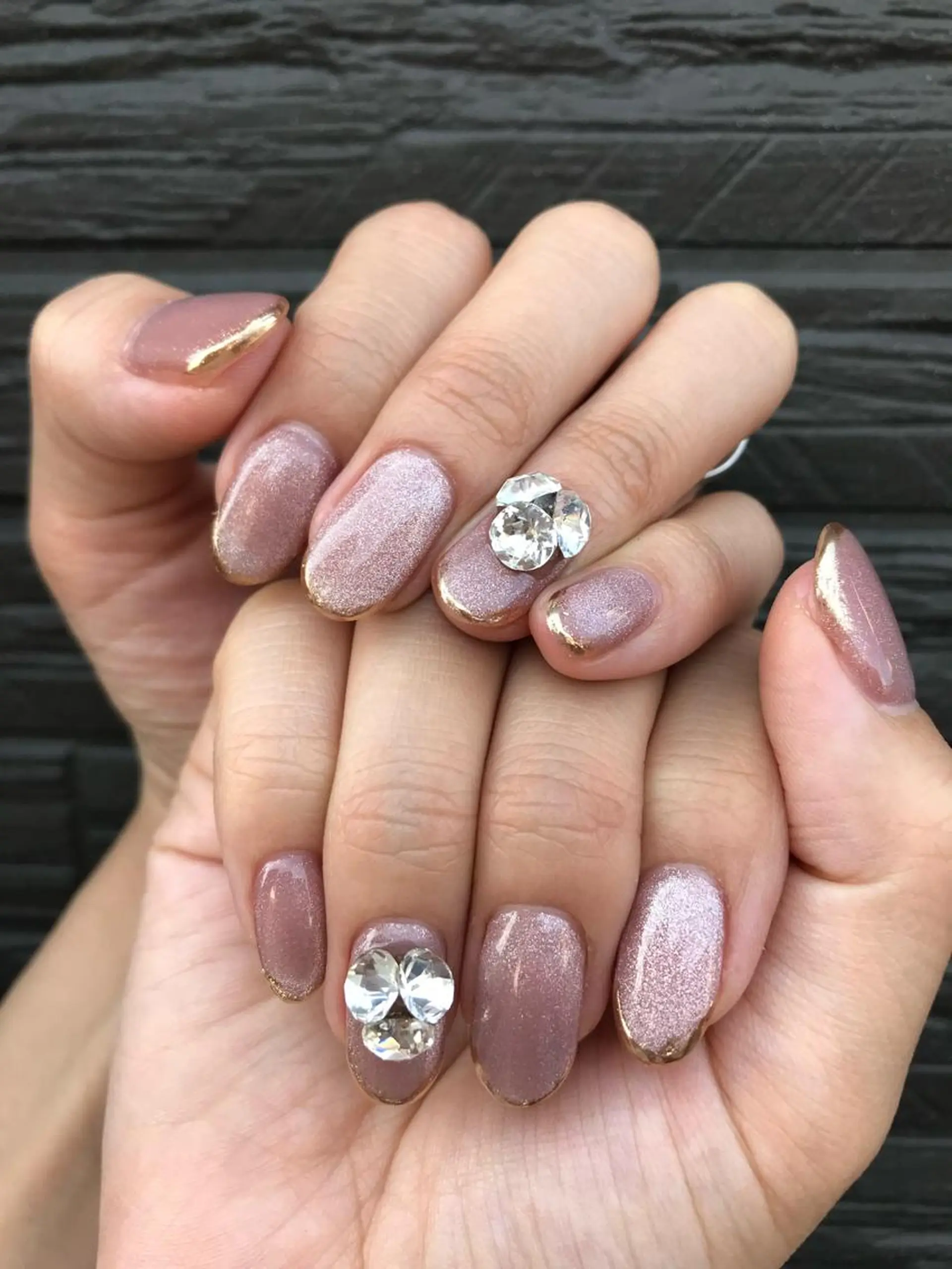 ネイル マグネットネイル ミラーネイル ハンドネイル m.i private nail salon所属・大西 真衣のネイルデザイン