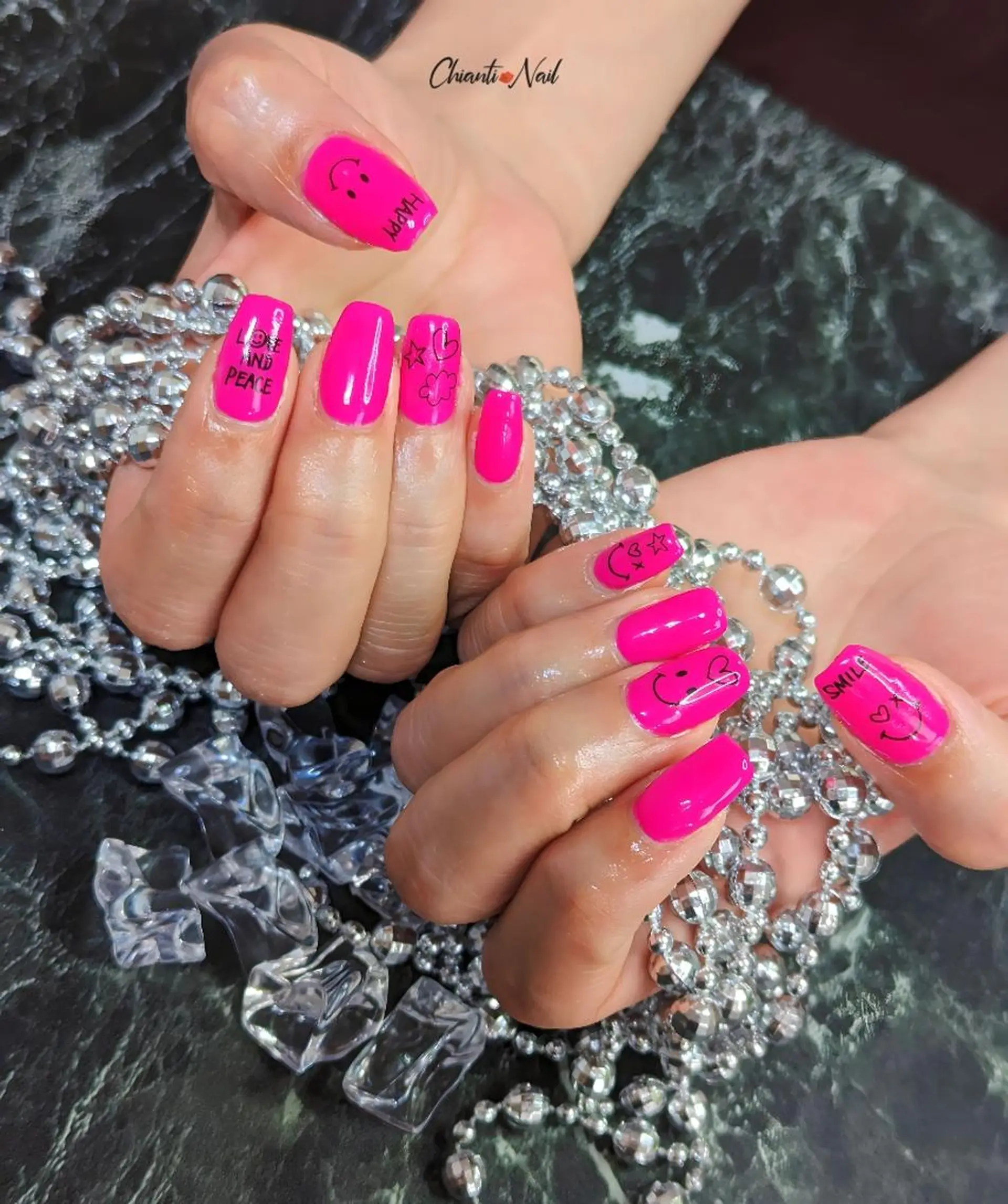 ネイル ピンク Chianti Nailのネイルデザイン