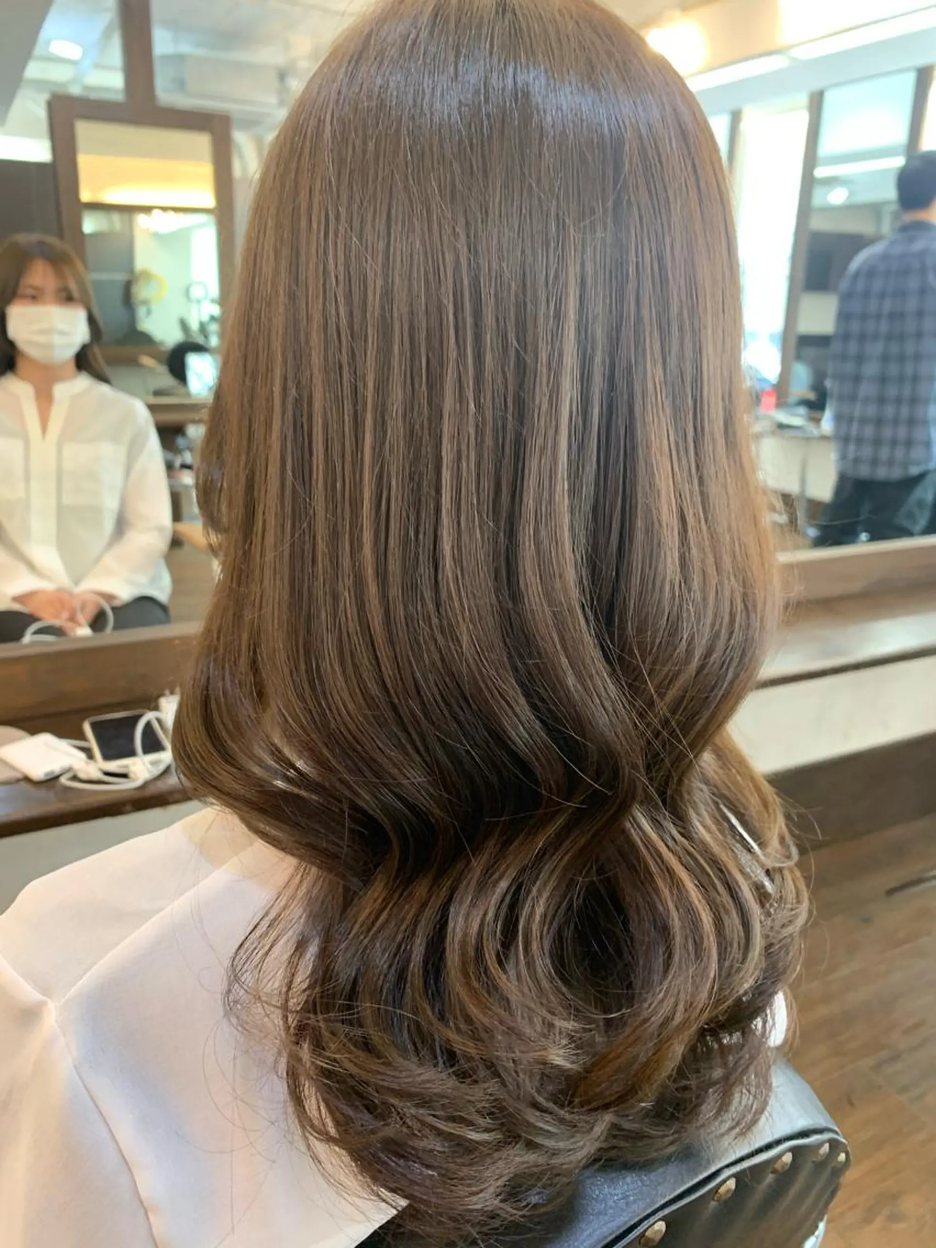 ロング u n aのヘアスタイル