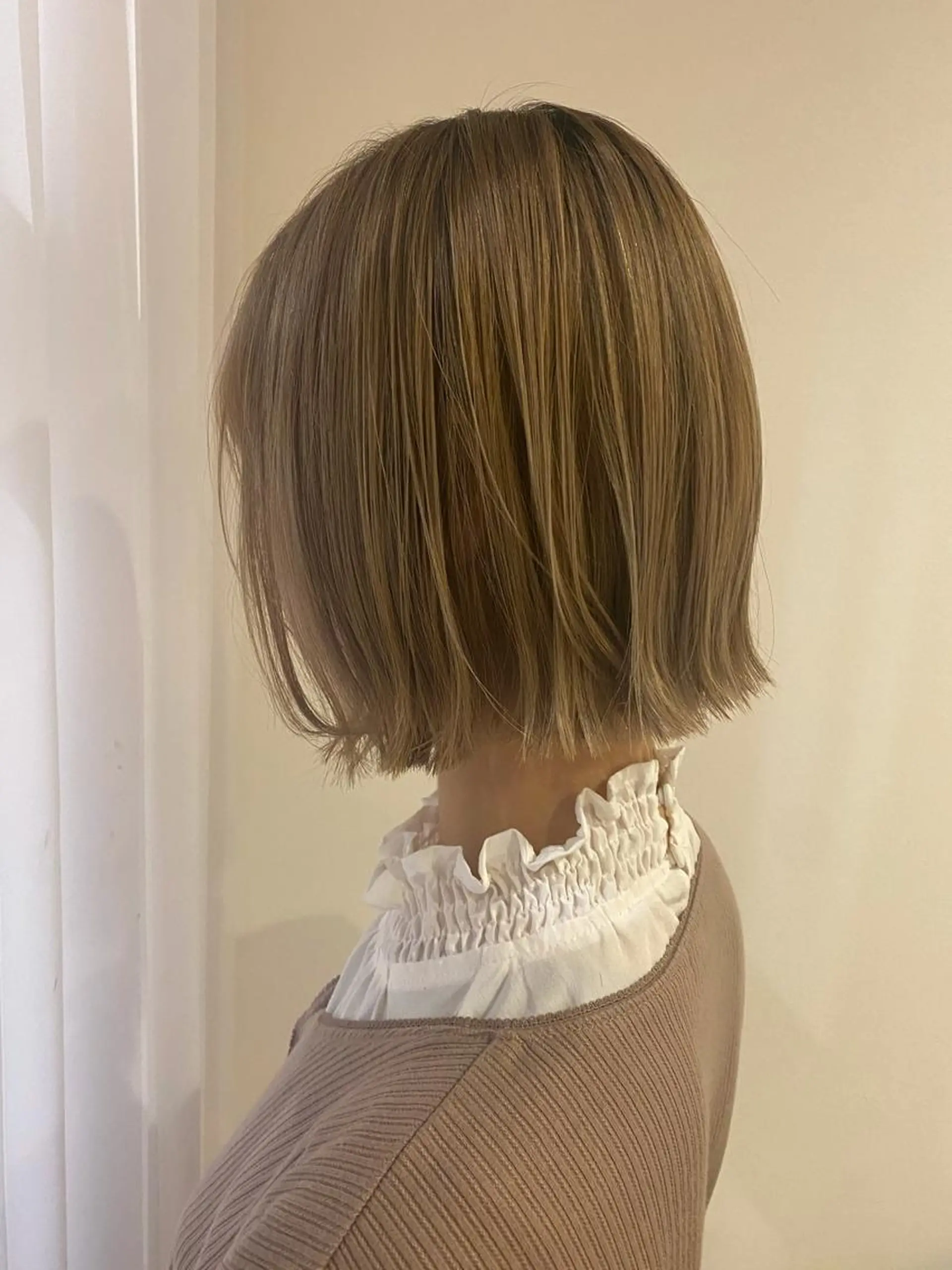 ミディアム カット 藤井 みなみのヘアスタイル