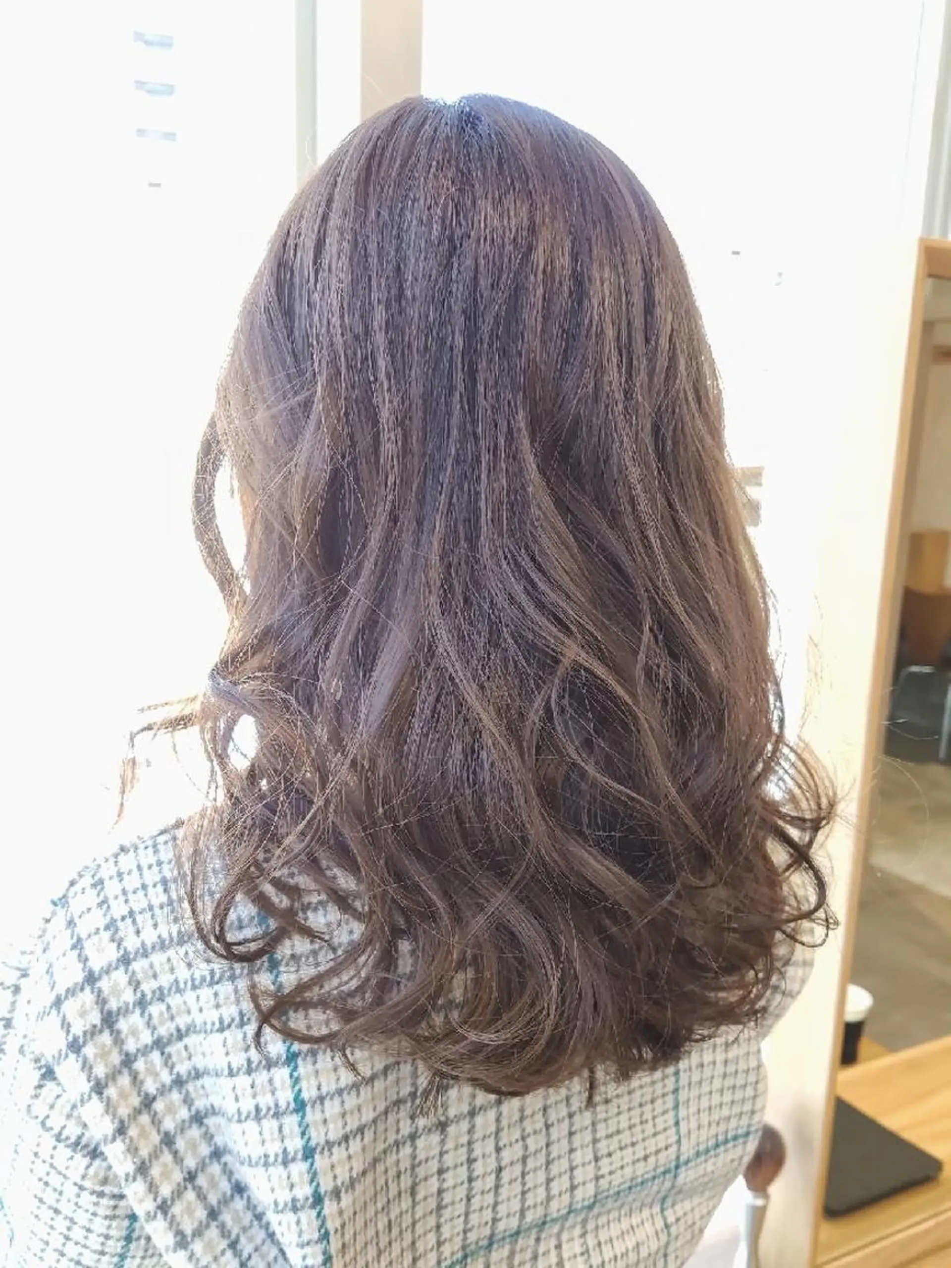 セミロング カラー ベージュカラー 伊藤 瞭のヘアスタイル