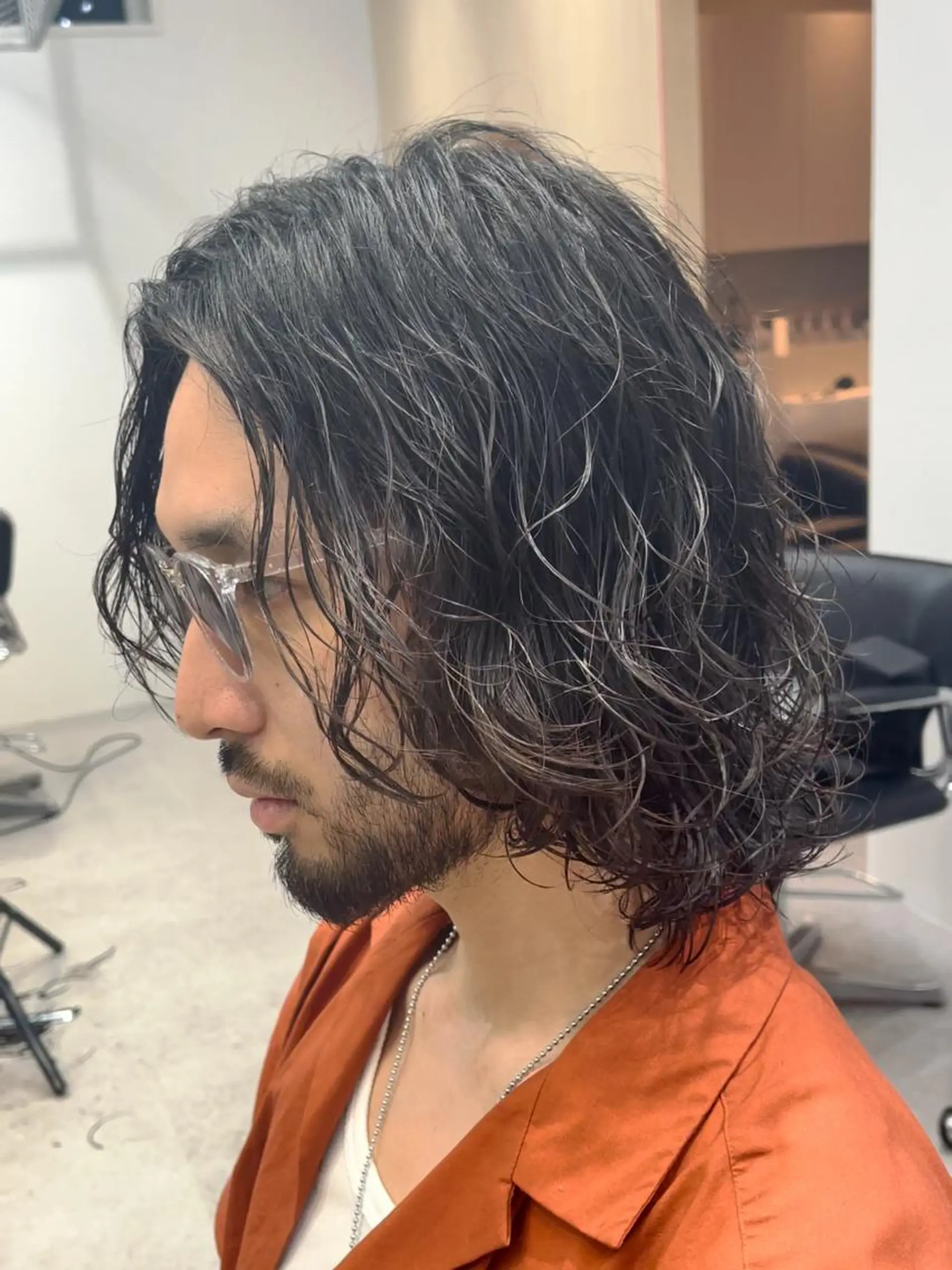 パーマ メンズ メンズパーマ ツイストスパイラルパーマ 波巻きパーマ ニュアンスパーマ スパイラルパーマ fifth リュウセイのヘアスタイル
