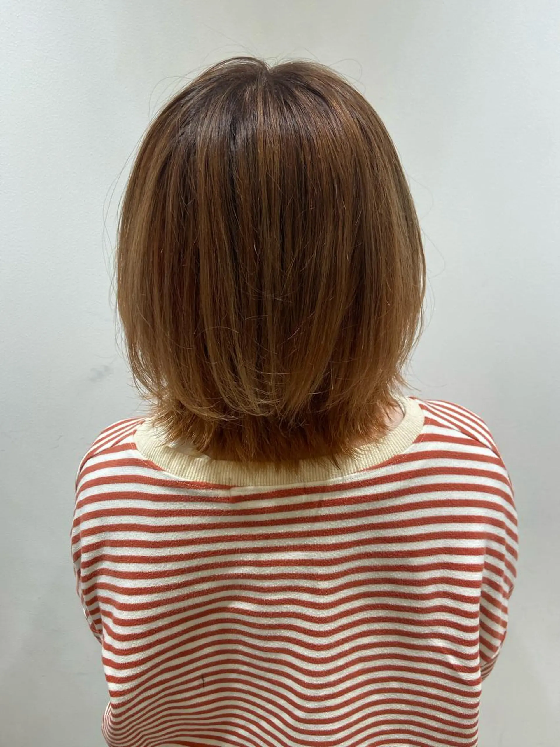 ミディアム カラー カット ヘアカラー トリートメント 🐺ウルフ/レイヤー 似合わせ‎🤍沙羅のヘアスタイル