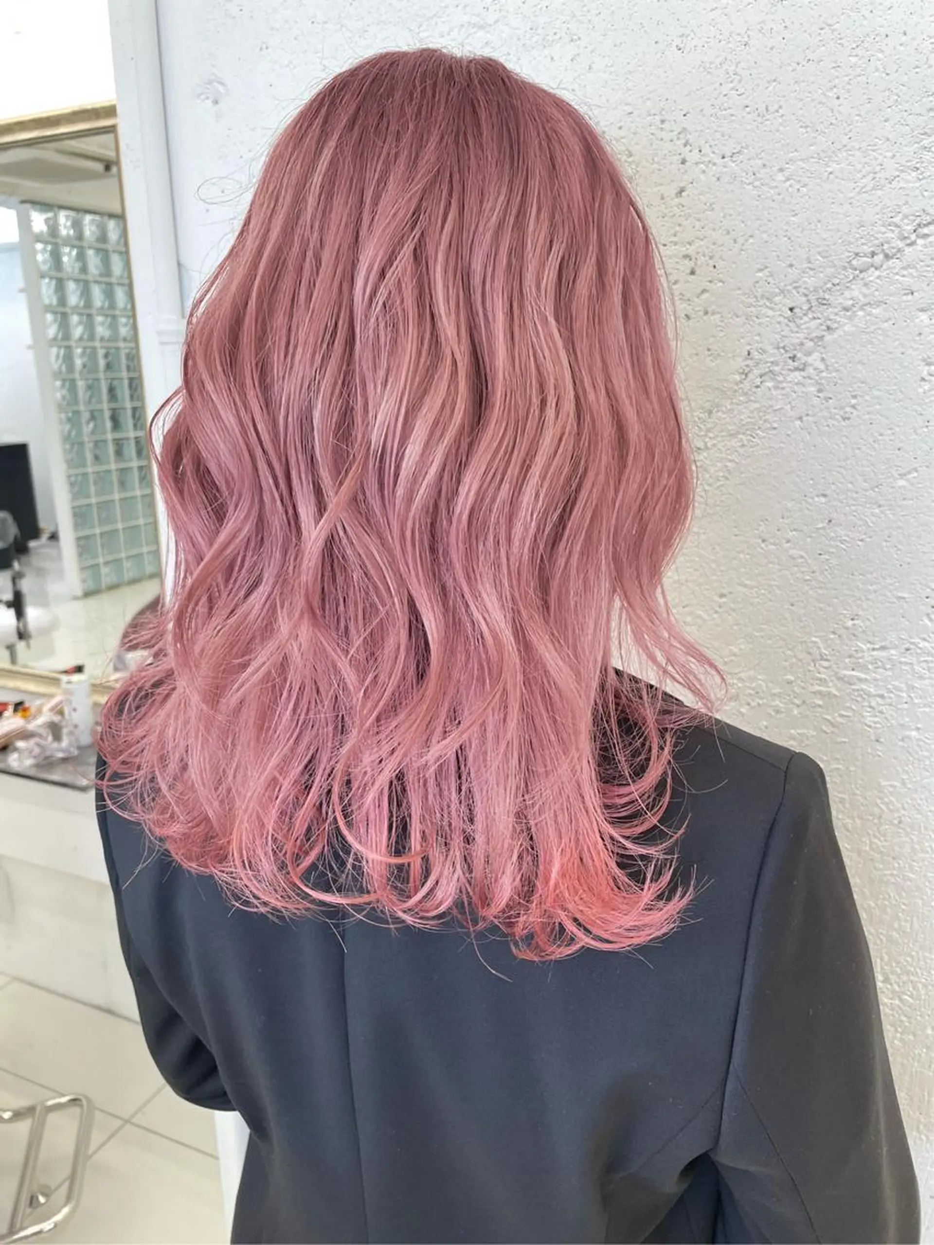 ミディアム カット ヘアカラー トリートメント 家田 竜のヘアスタイル