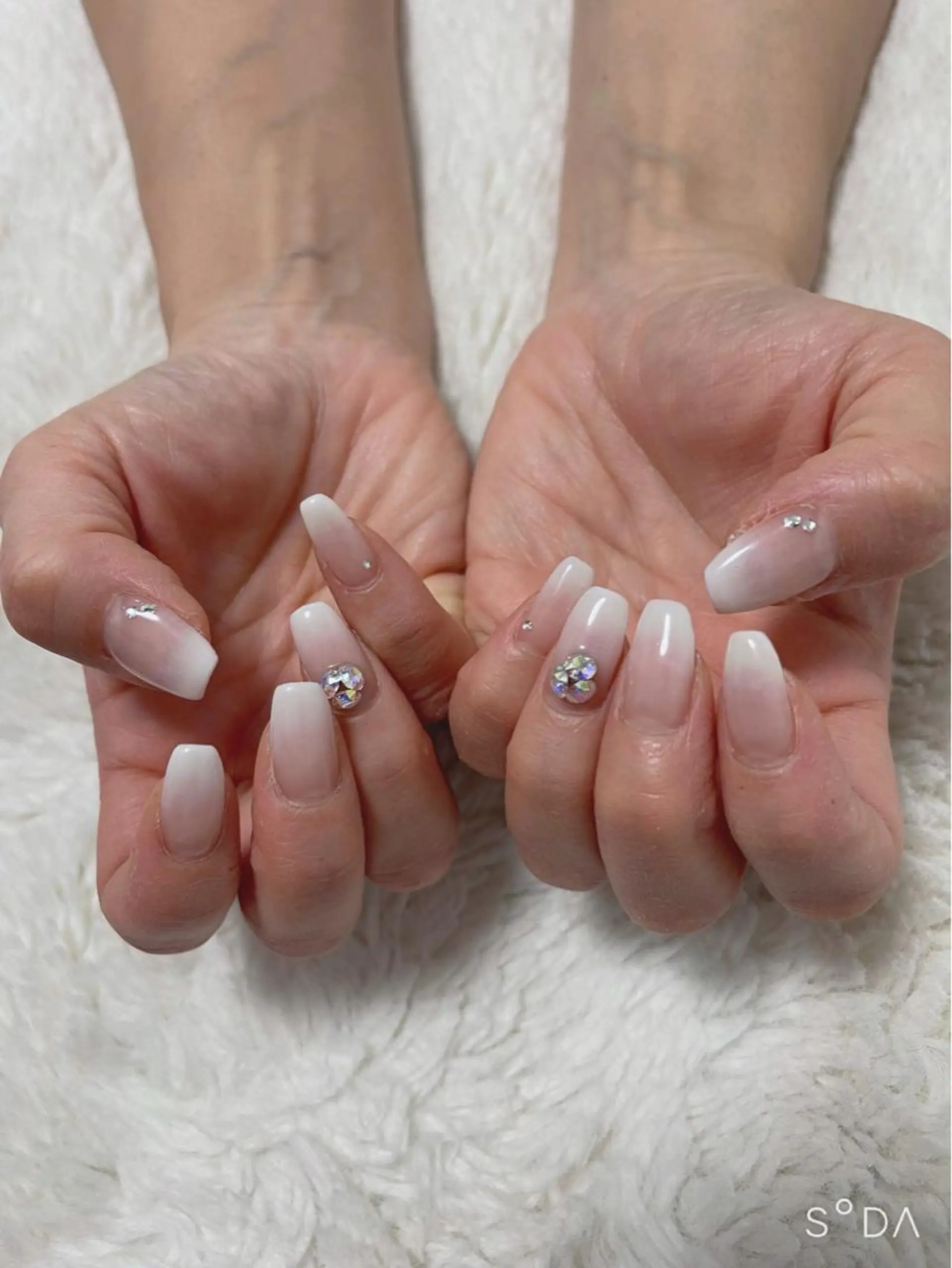 ネイル T-Rich所属・高野 沙玖良のネイルデザイン