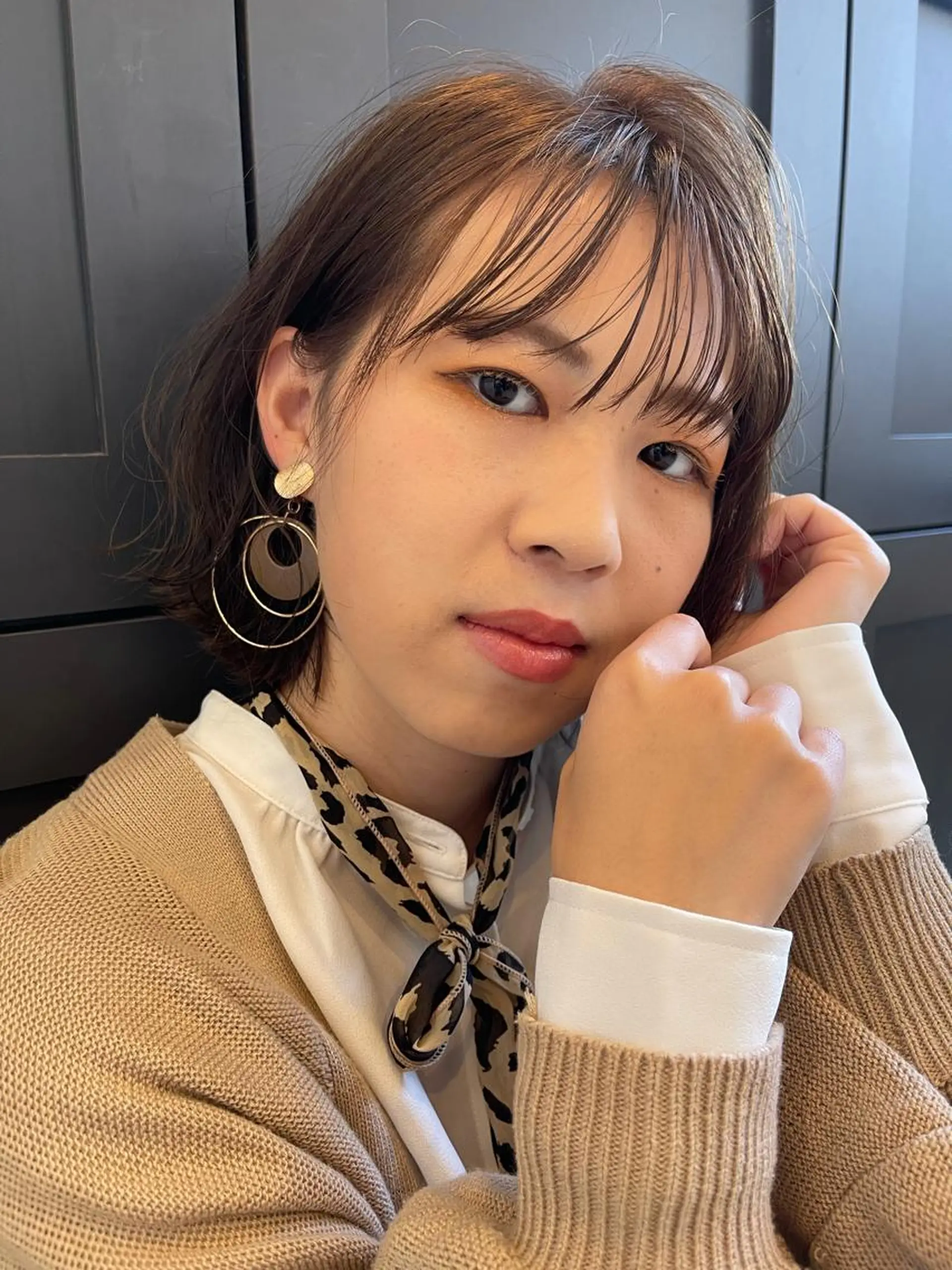 ショート 外ハネヘア カット ヘアカラー トリートメント 由比藤理子 ブリーチカラー🌈のヘアスタイル