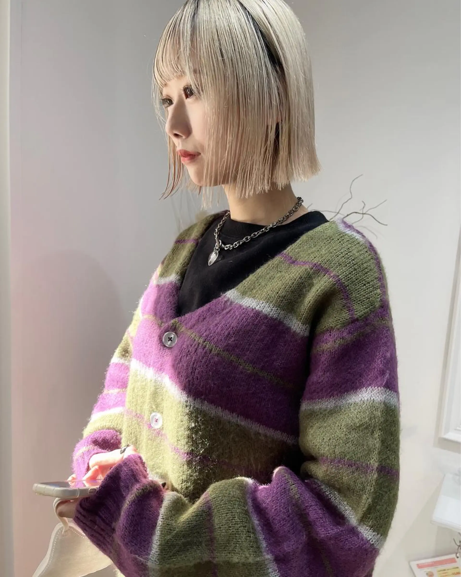 ミディアム カット KAYLEE ayanoのヘアスタイル