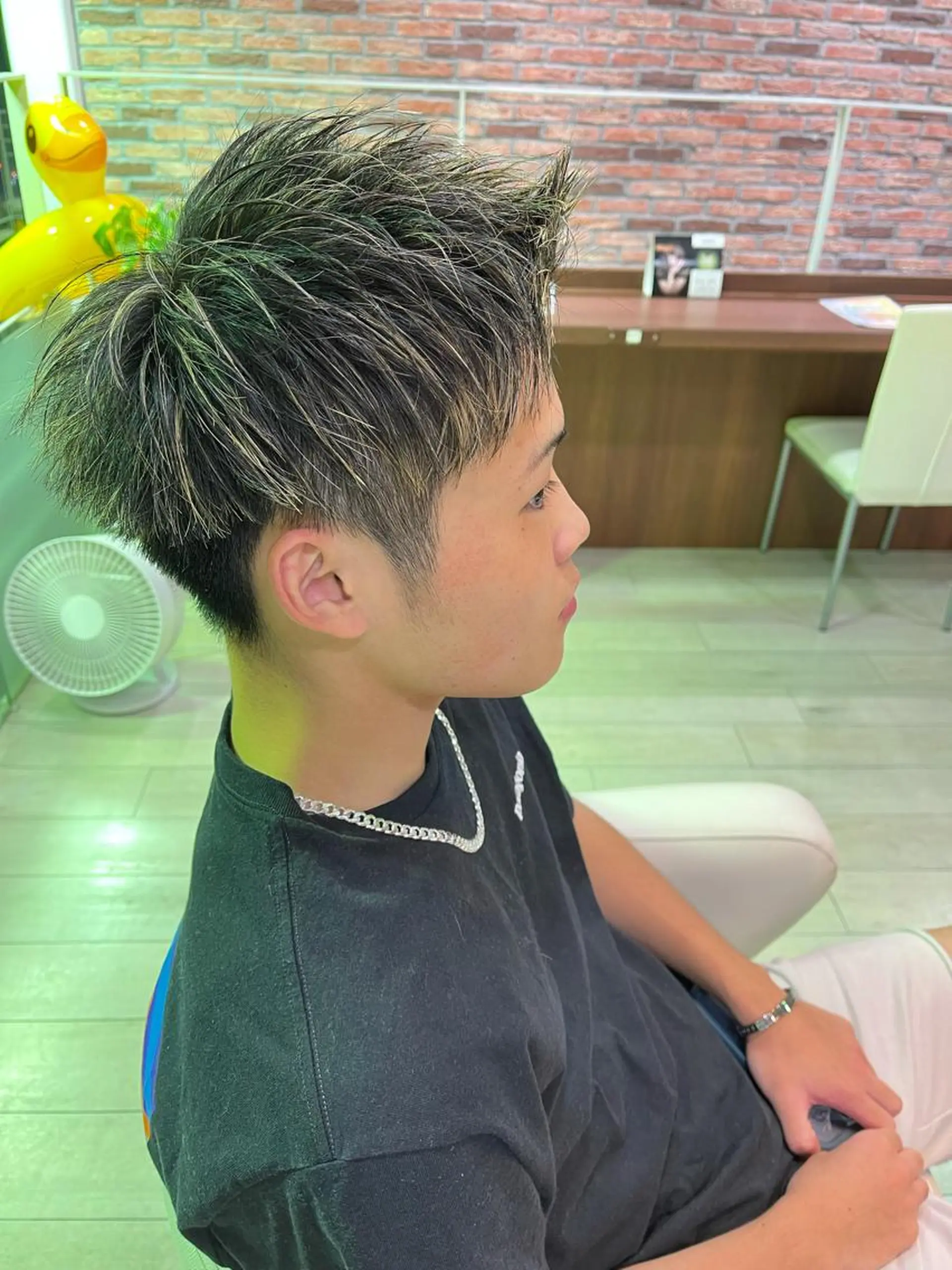 ショート カラー メンズ カット ヘアカラー メンズパーマフェード シモジタカヒロのヘアスタイル